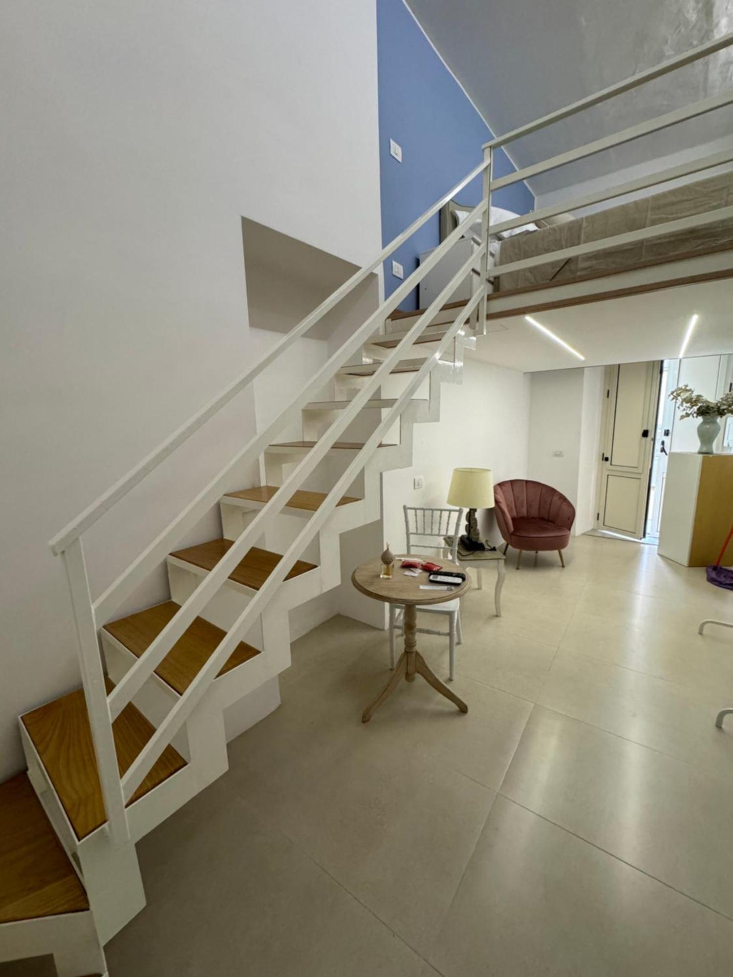 Birooms Naples