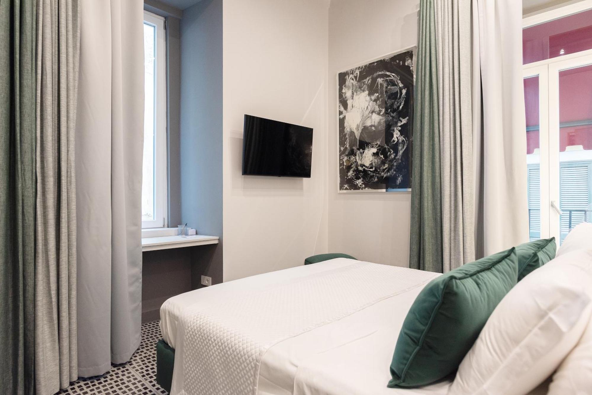 Three Toledo Guest house *