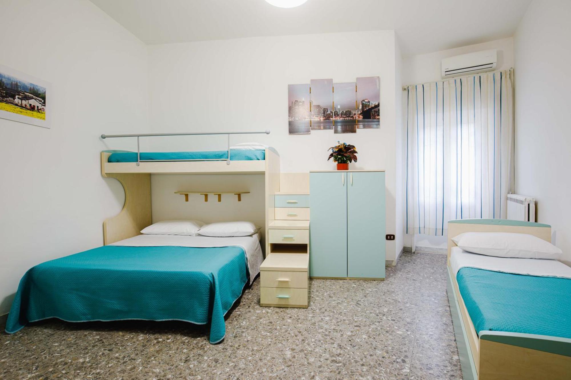 Casa Intera In Via Dell Epomeo 175 Naples