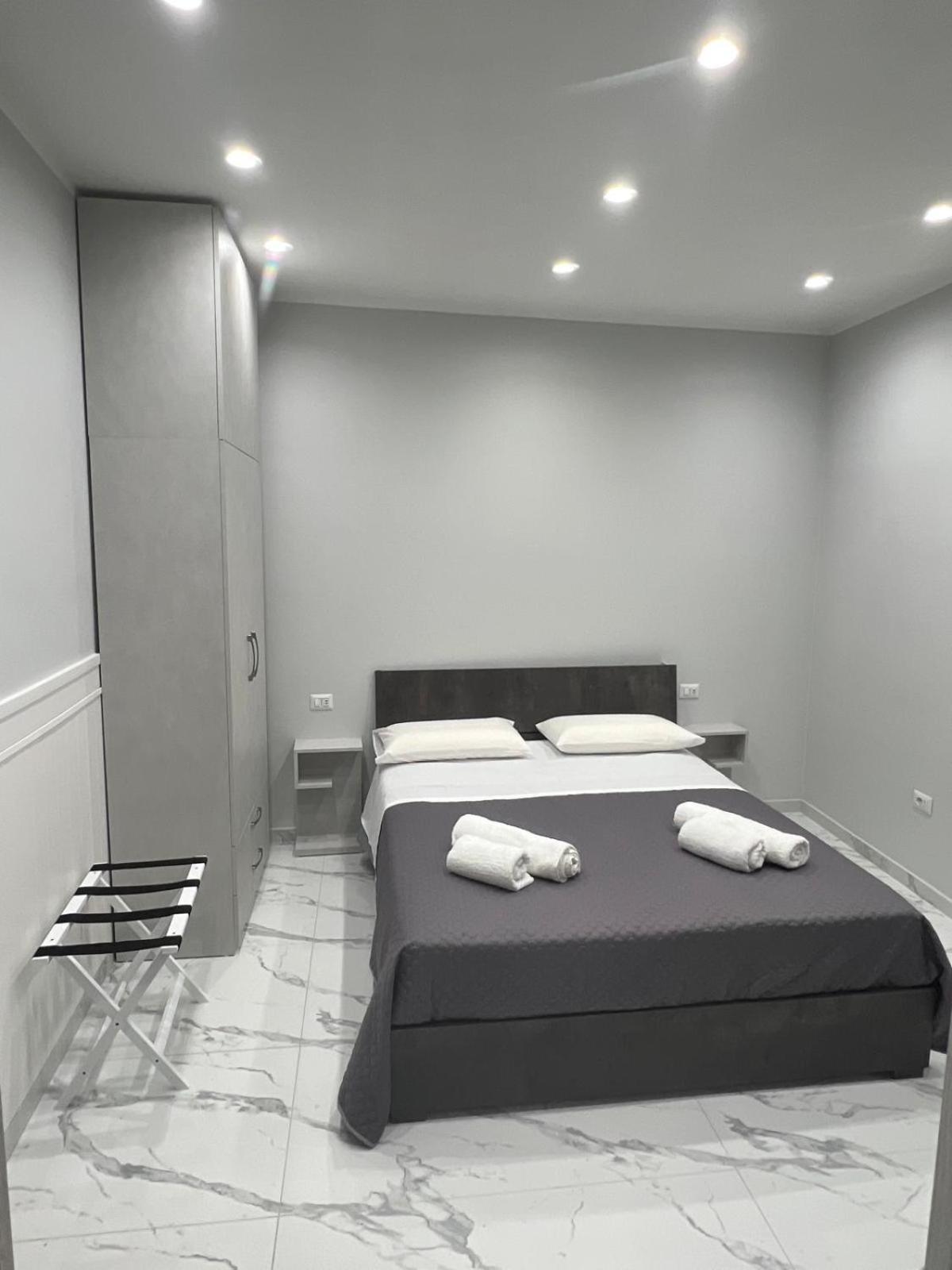 House Maria Francesca Apartment Naples