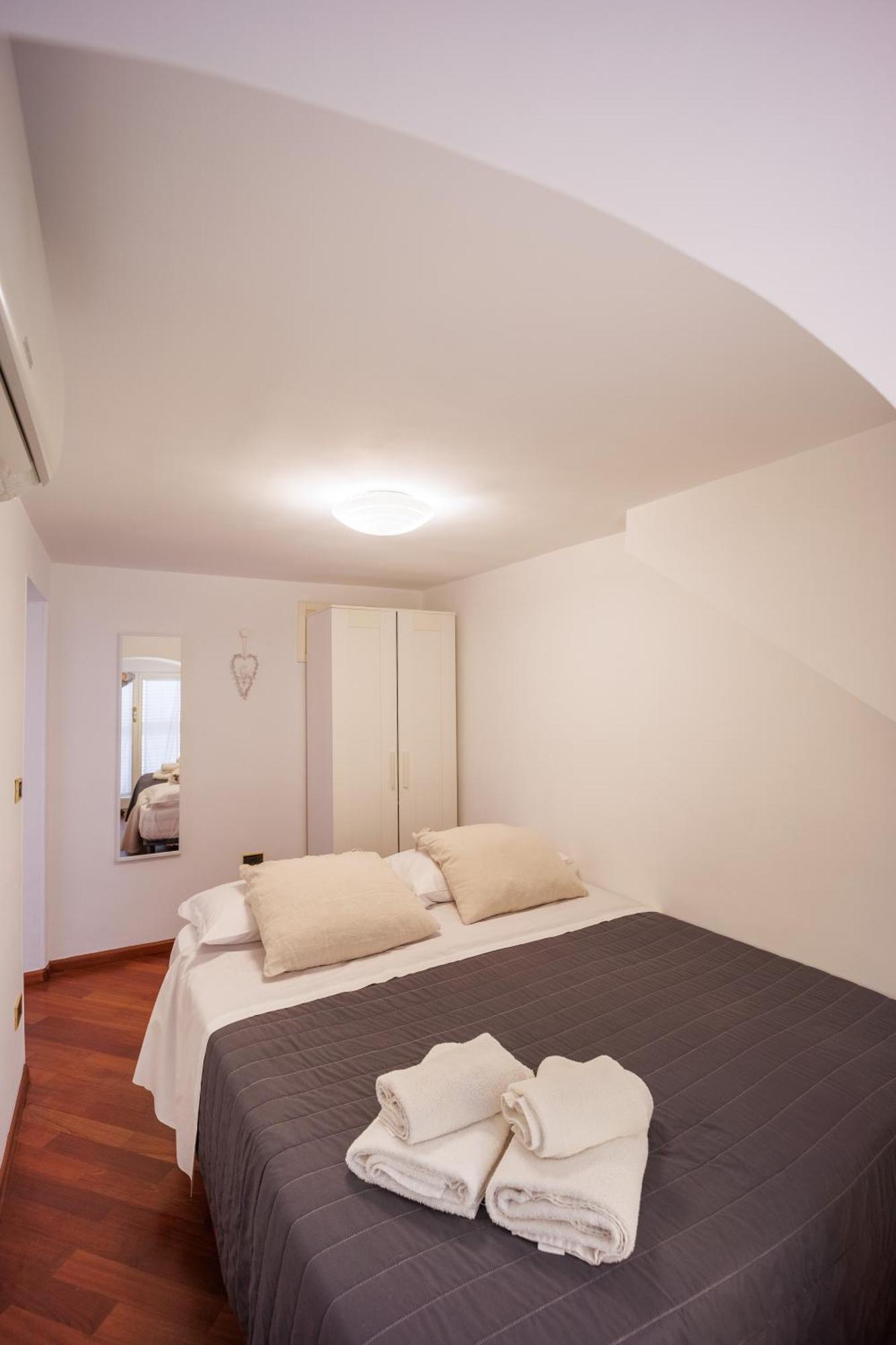 Riviera House 2 Sea View Group And Family By Houseinnaples * Naples