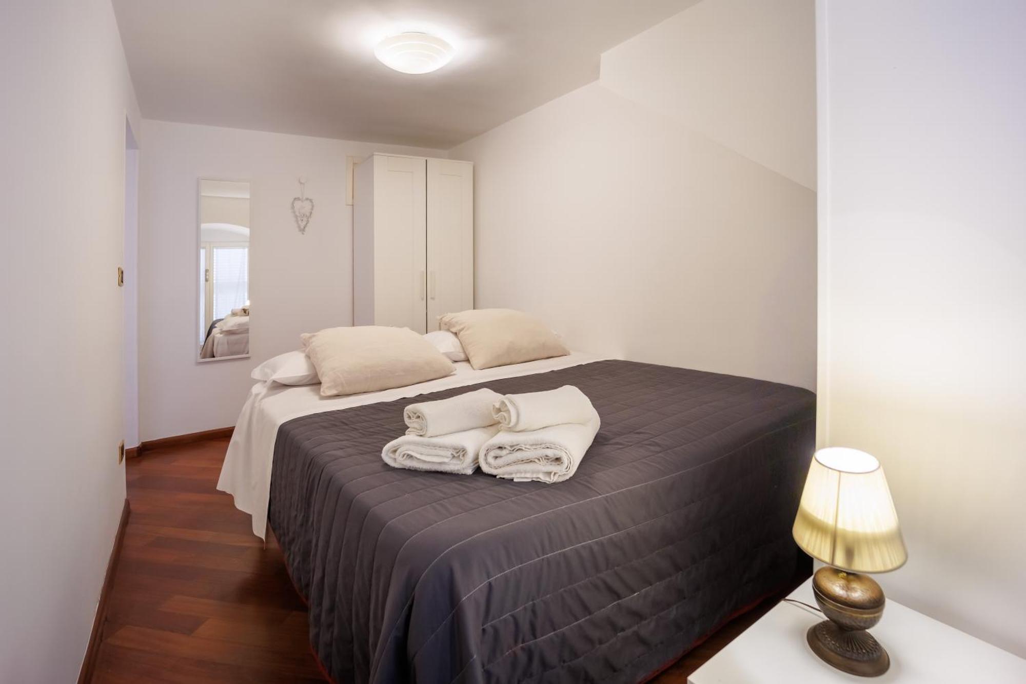 Apartment Riviera House 2 Sea View Group And Family By Houseinnaples Naples