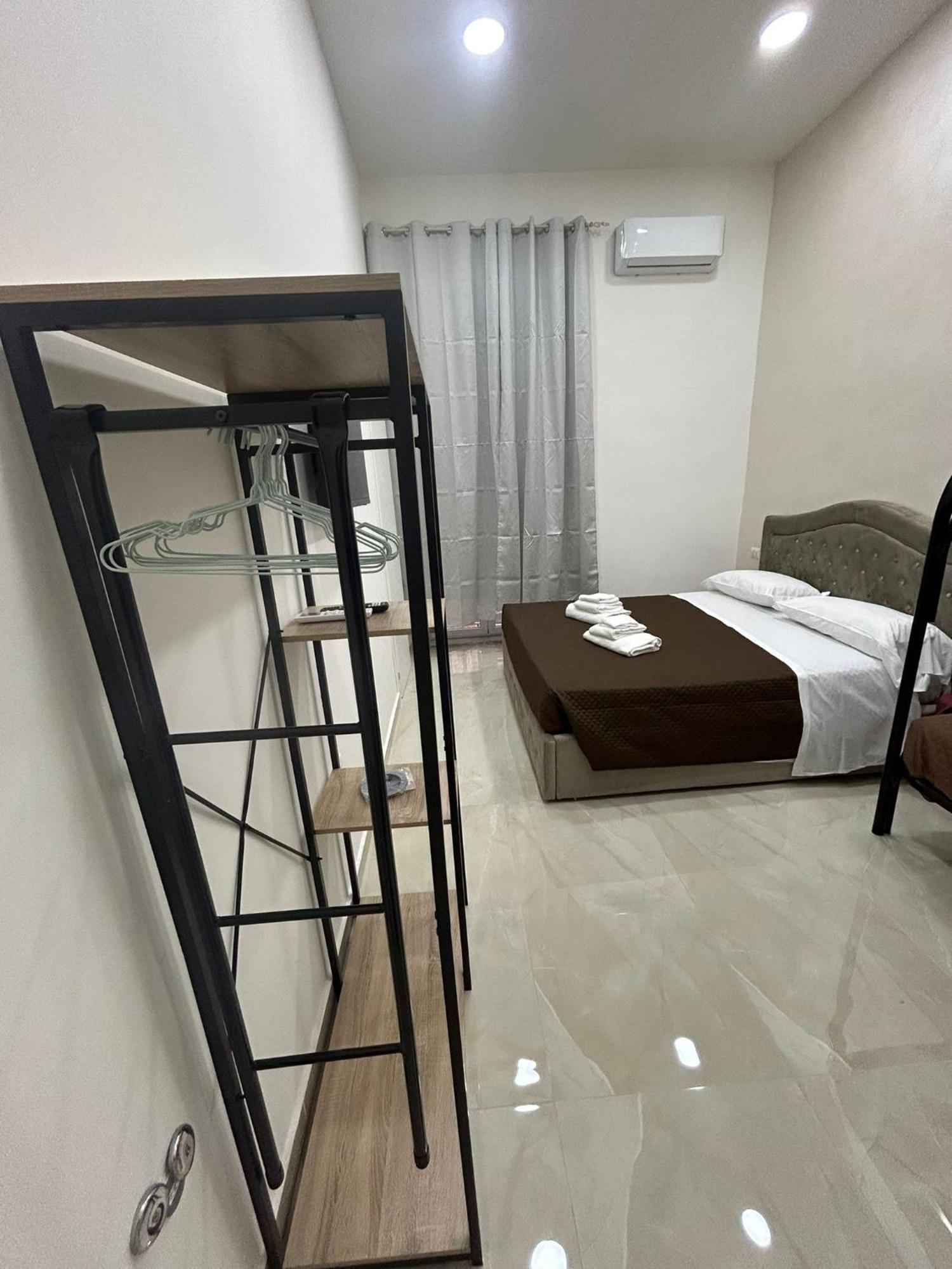 Apartment Terrace Luxury Caracciolo *