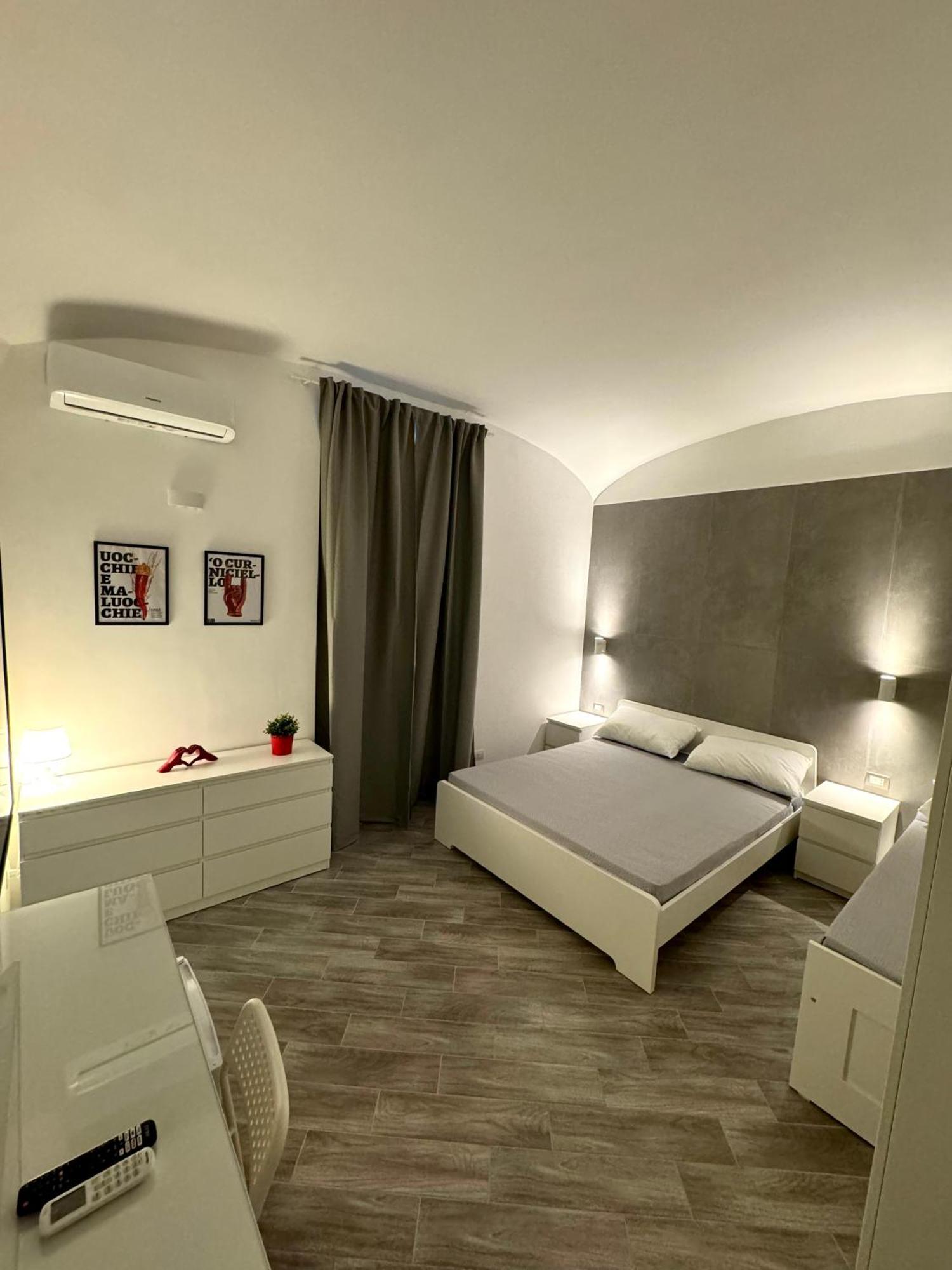 Casa Savoia Guest house Naples