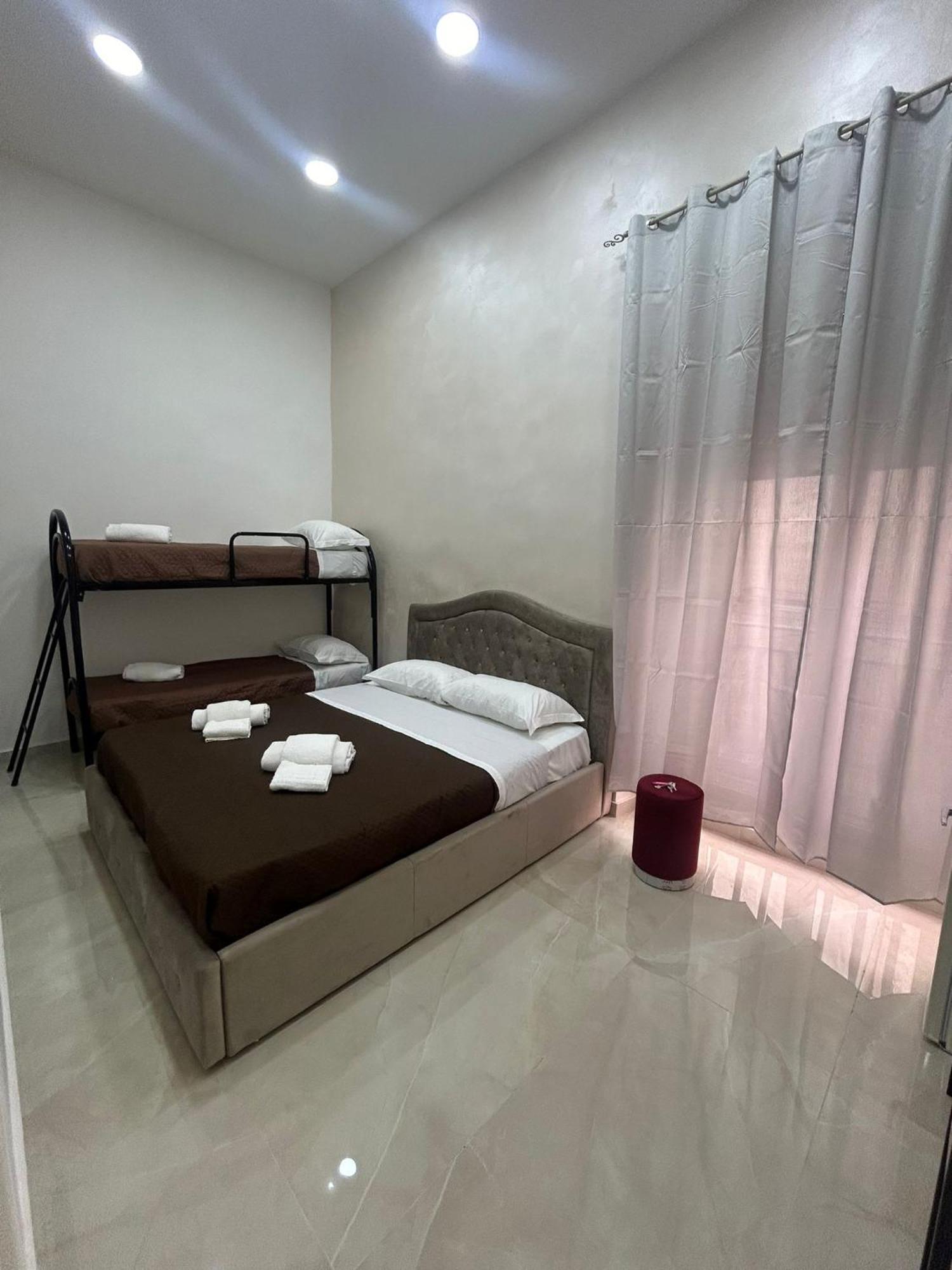 Luxury Carbonara 95 Guest house