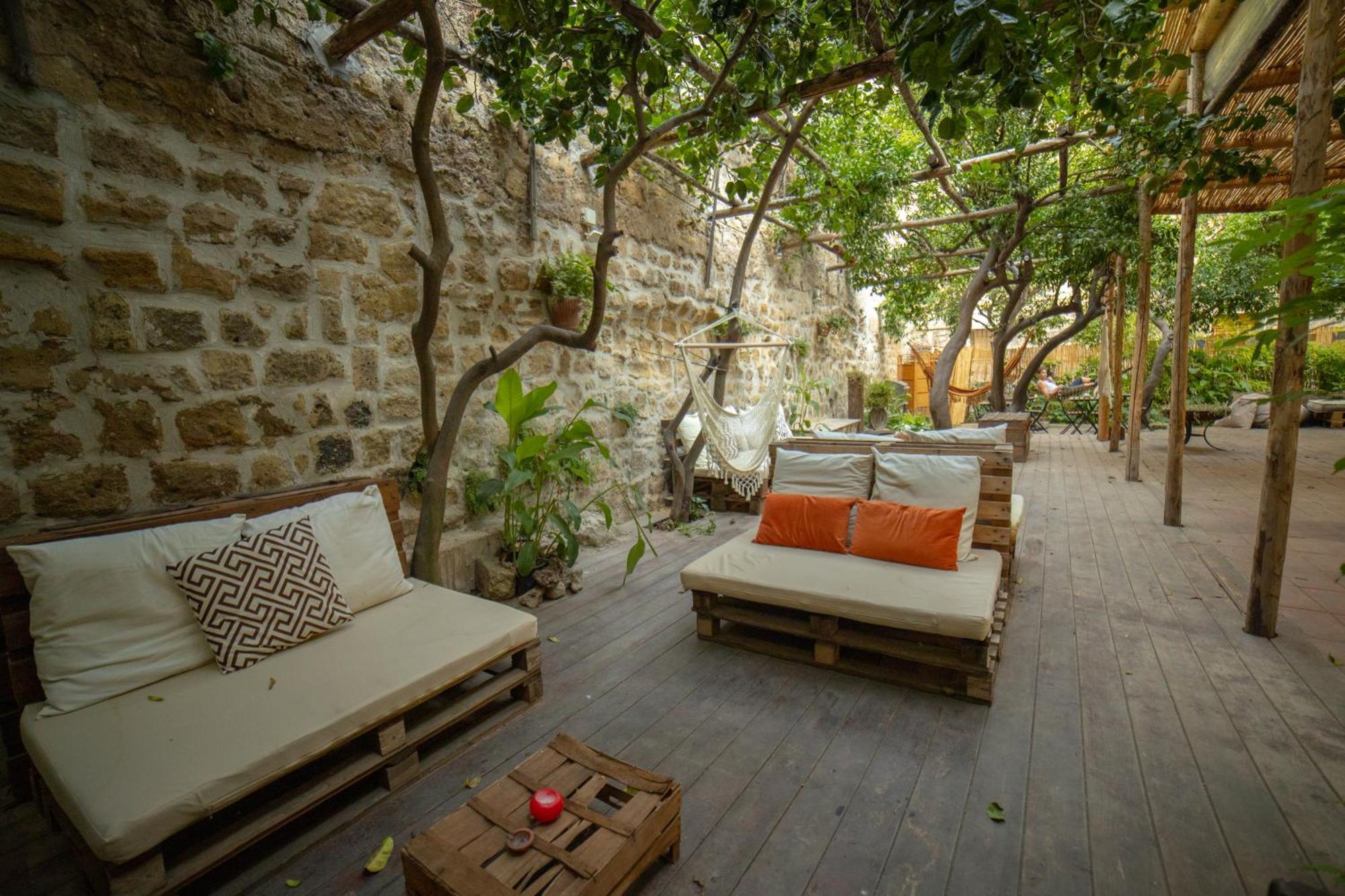 Hostel Hopestel Secret Garden Naples