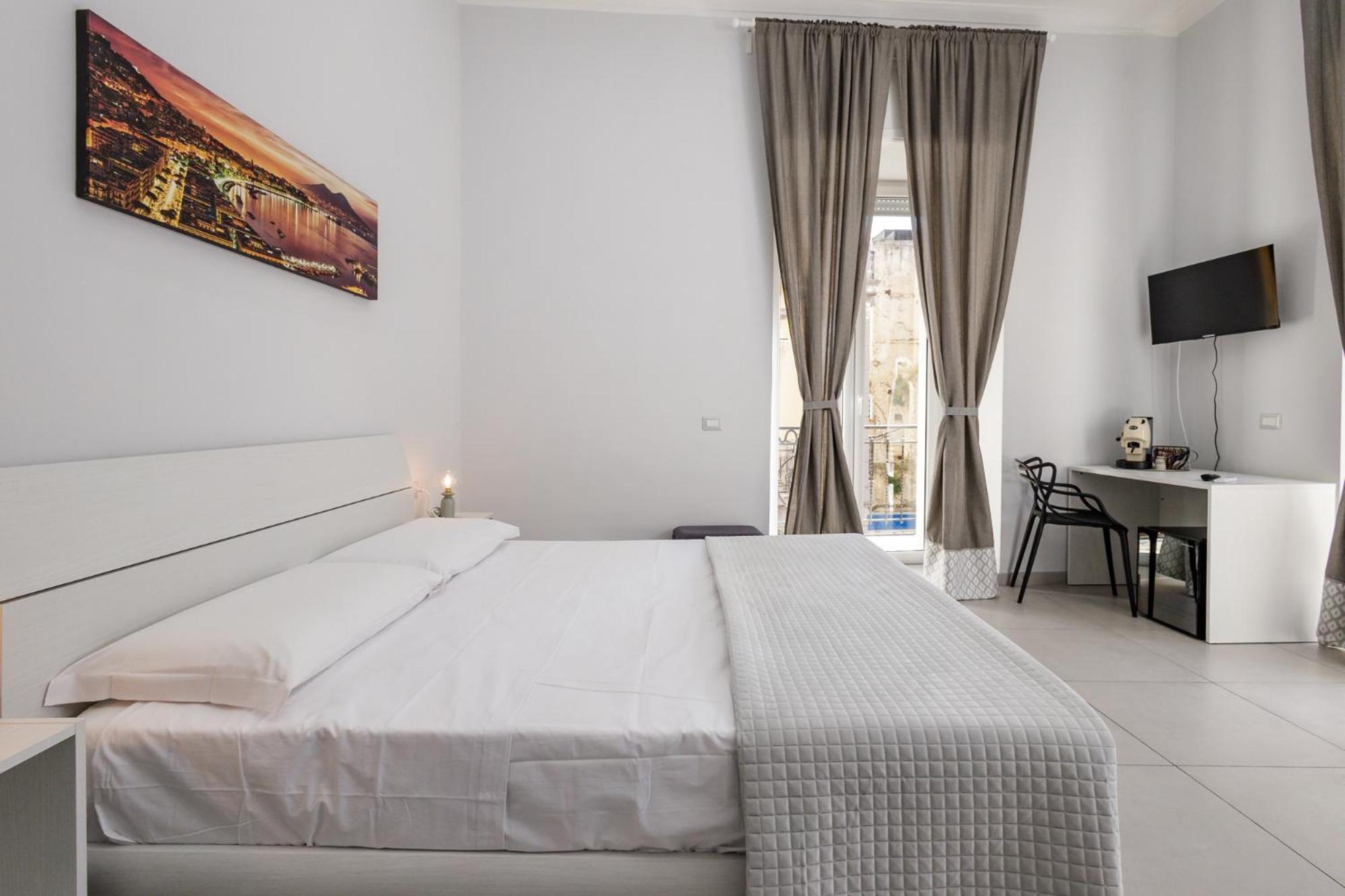 Caroline's House Guest house Naples
