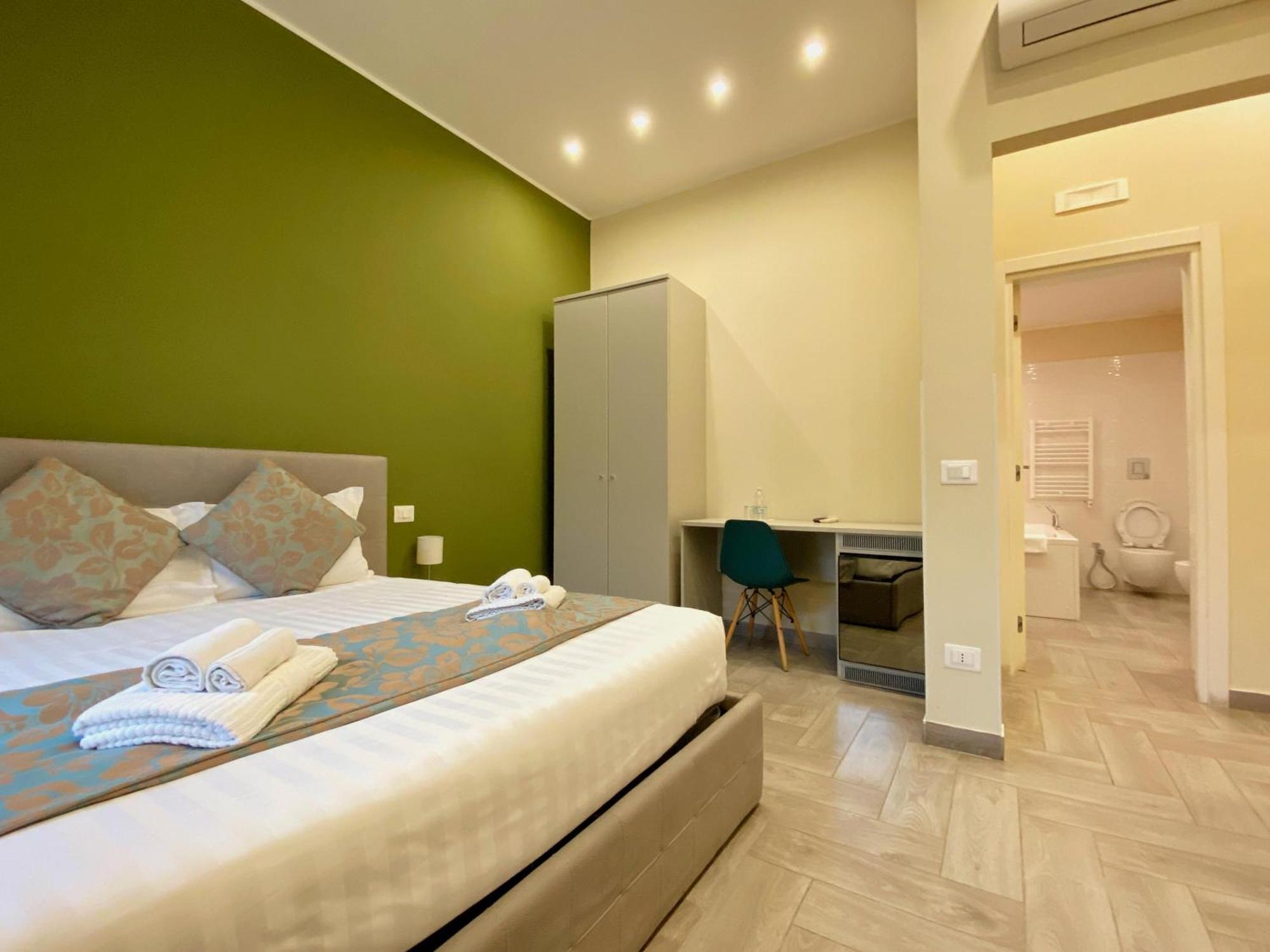 Bed & Breakfast Main - Municipio Naples