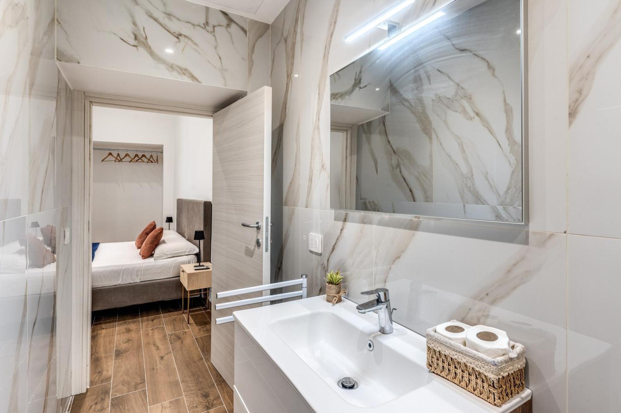 Domus Partenopea Guest house Naples
