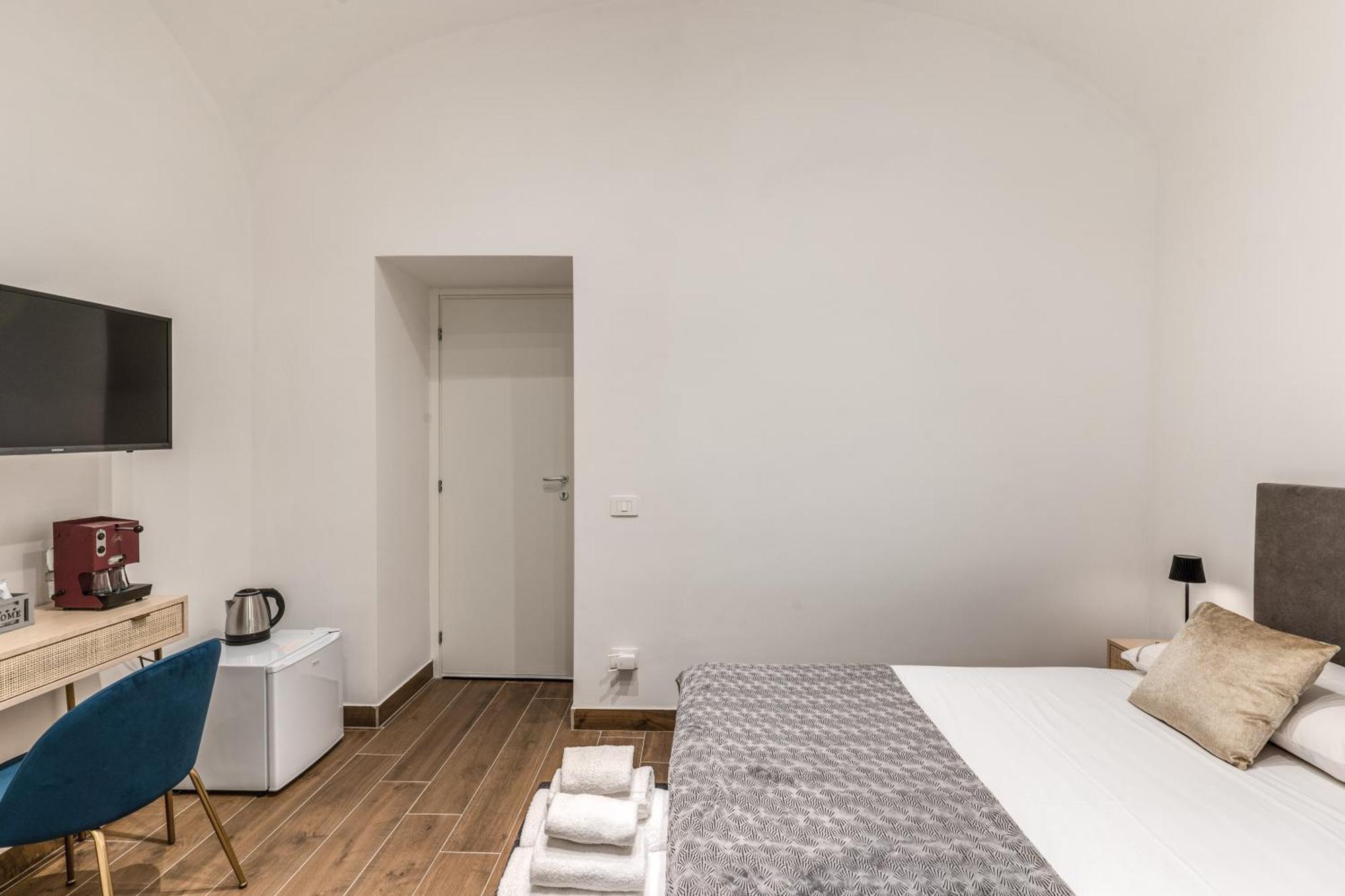 Guest house Domus Partenopea *