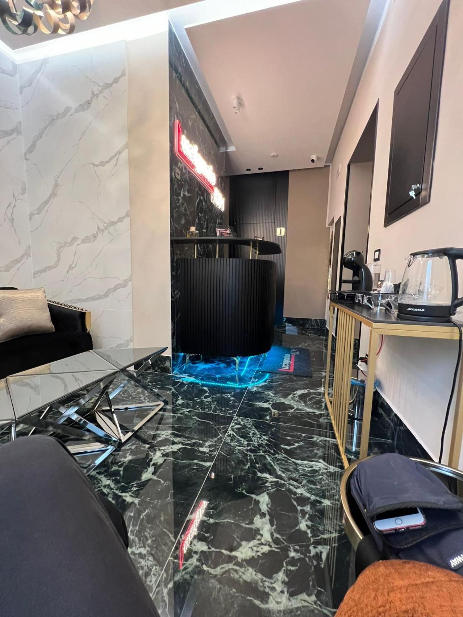 Lucignoloroom Stazione Guest house *