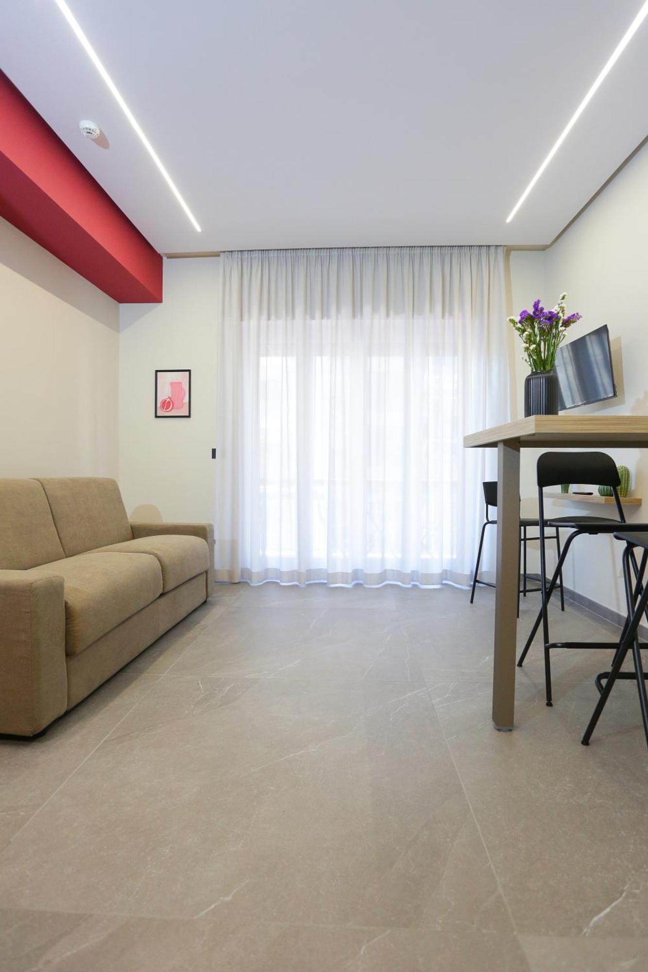 Rida 33 Vomero Naples
