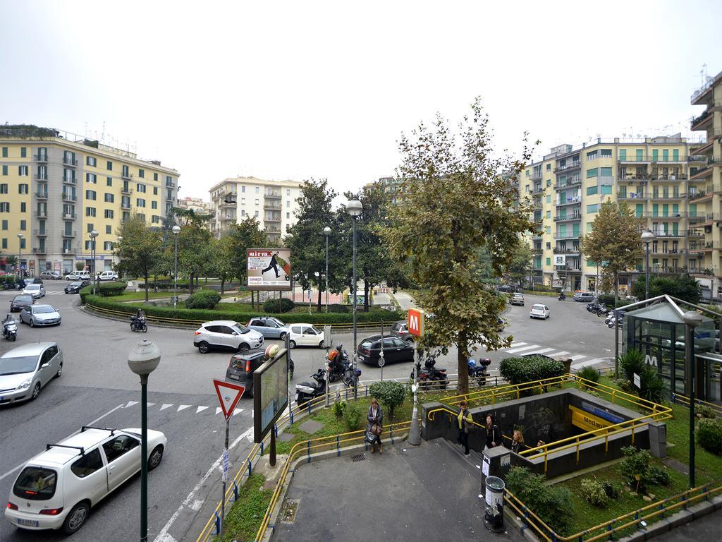 La Piazza Al Vomero Naples