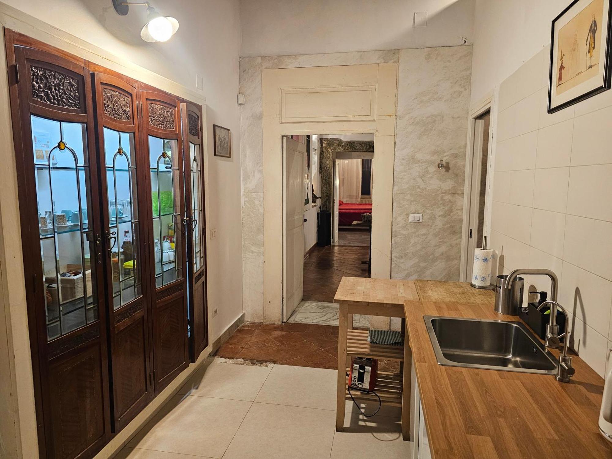 The Spanish Palace, Suites, Rooms, & Terraces Bed & Breakfast