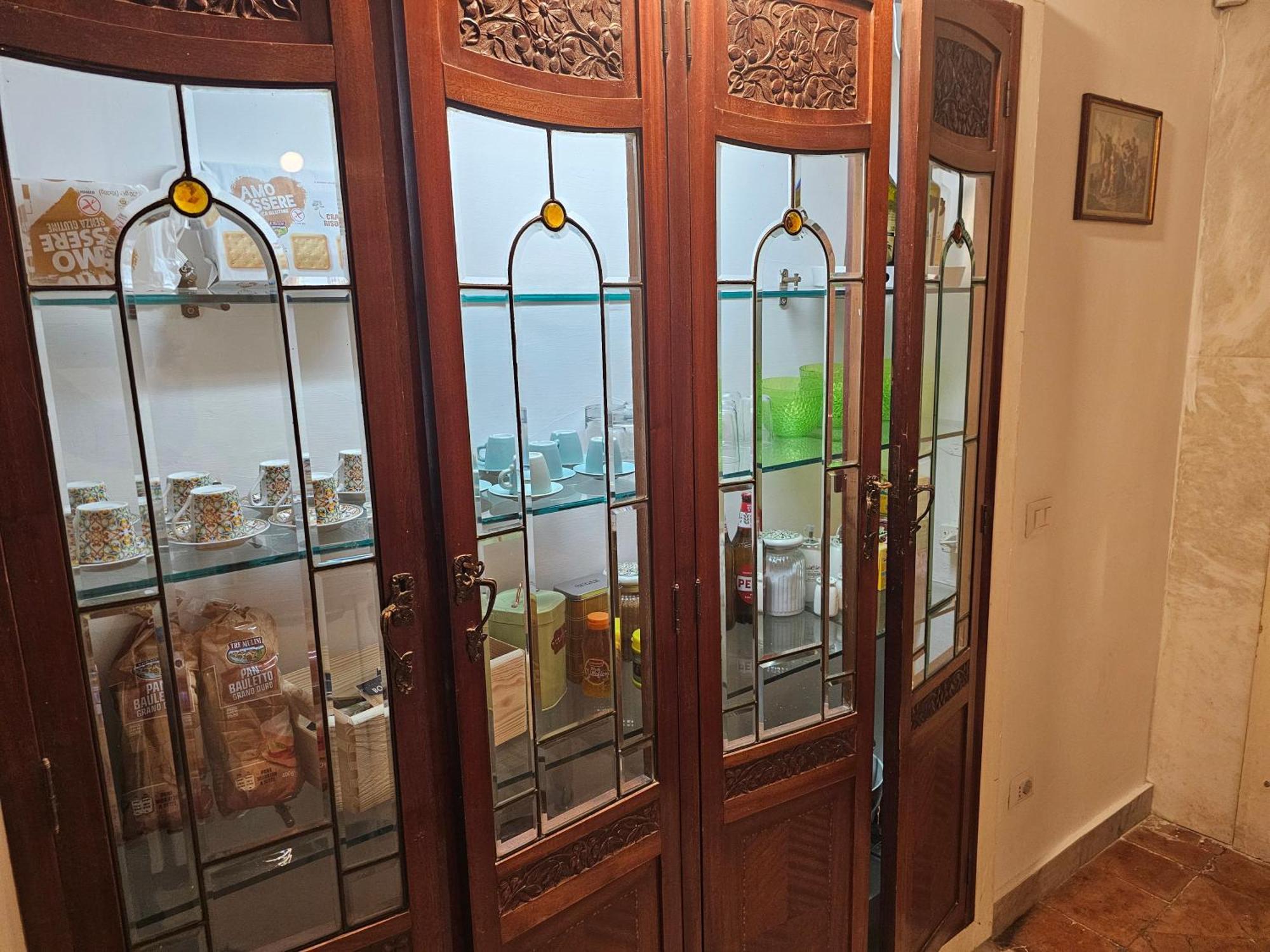 The Spanish Palace, Suites, Rooms, & Terraces 3*