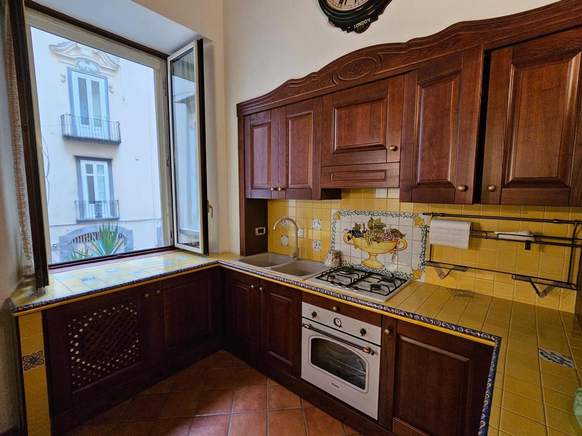 The Spanish Palace, Suites, Rooms, & Terraces Bed & Breakfast Naples