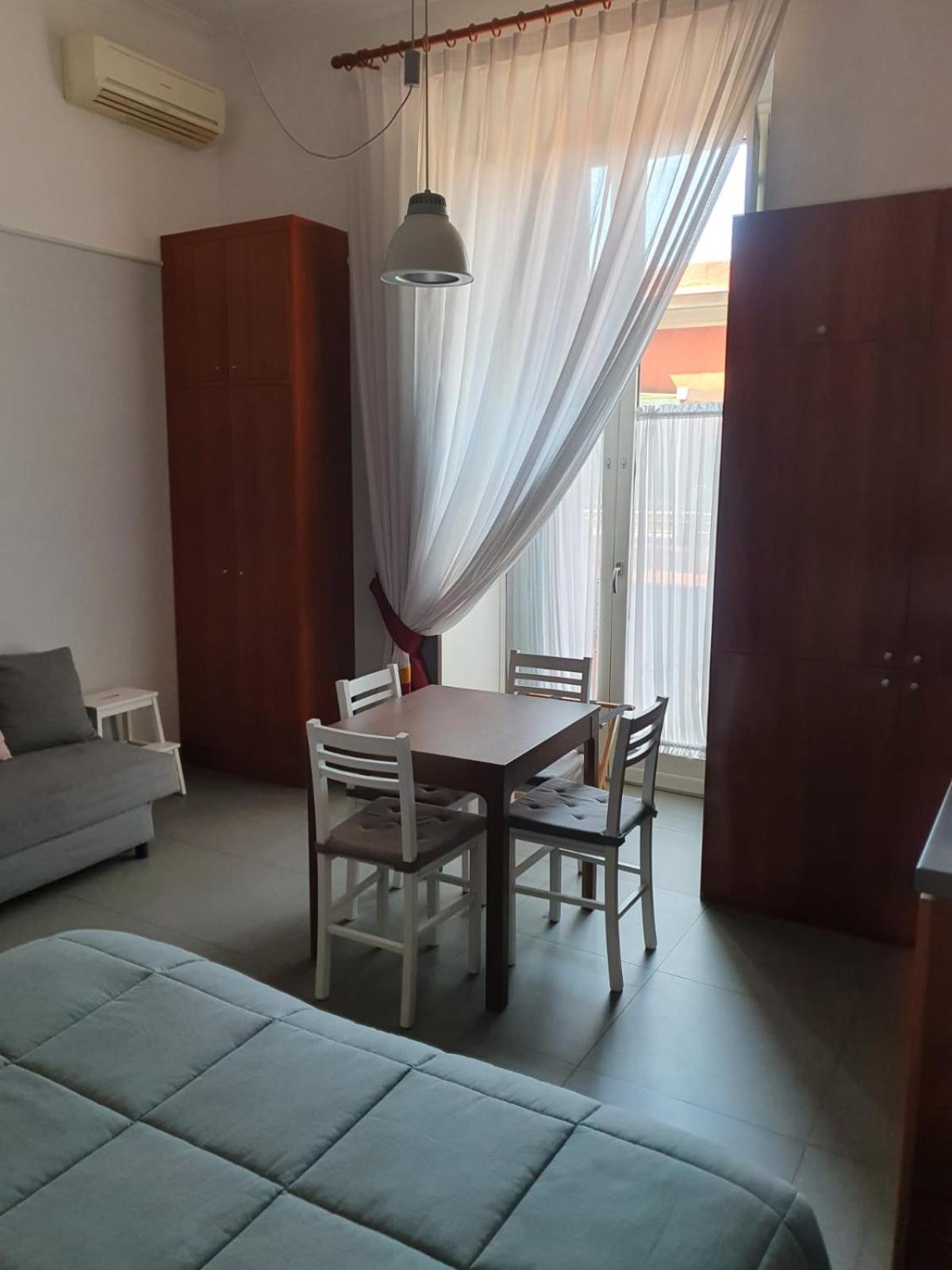 La Dimora Dei Reali Apartment Naples