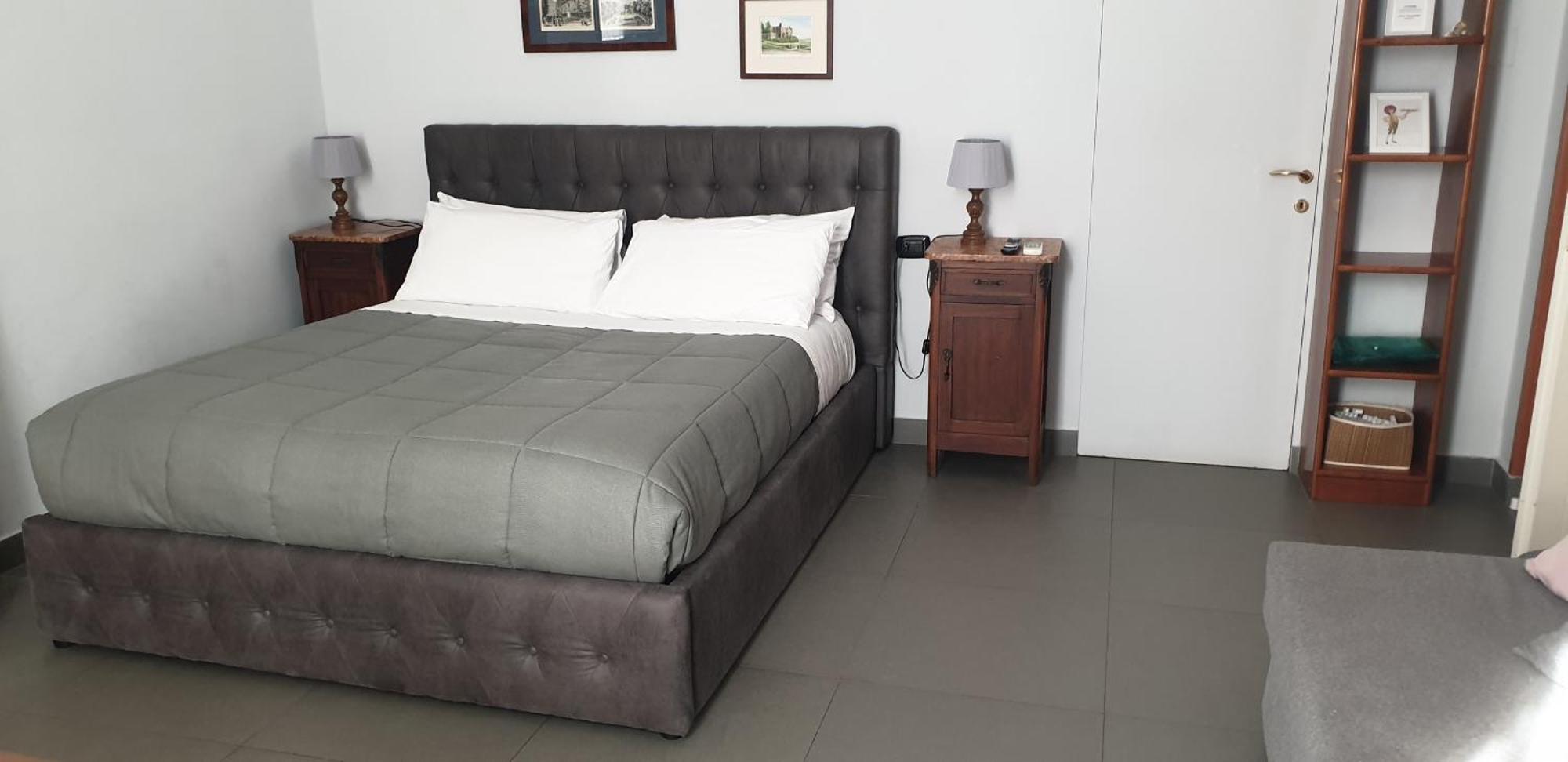 Apartment La Dimora Dei Reali Naples