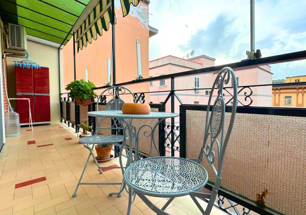 Metro Materdei - Casa Al Quinto Piano E Wi-fi A 2 Passi Dalla Metropolitana Naples