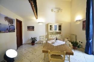 Italia Apartment *