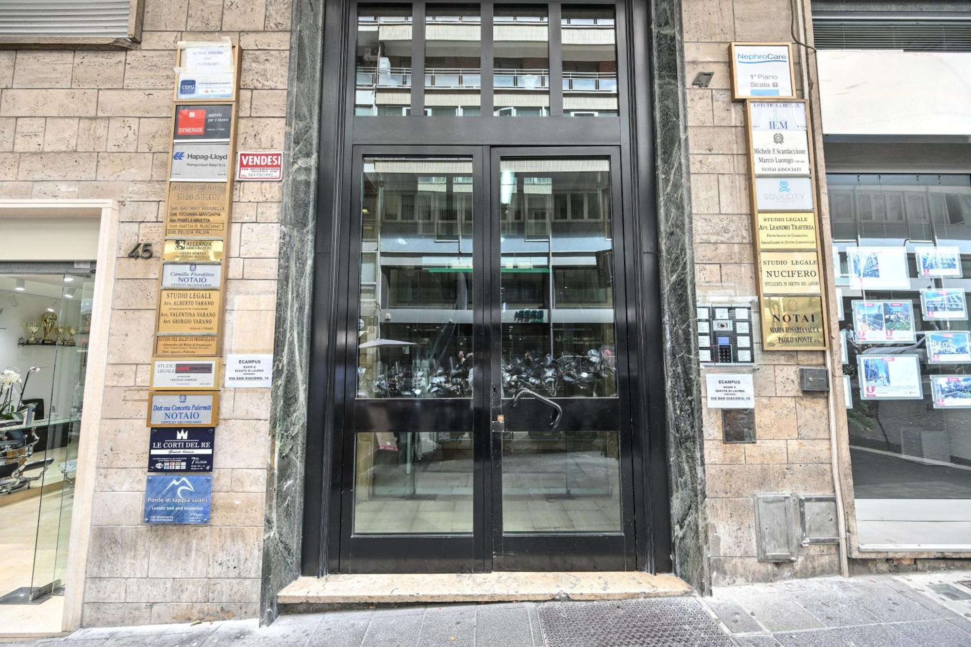 Ponte Di Tappia Guest house Naples