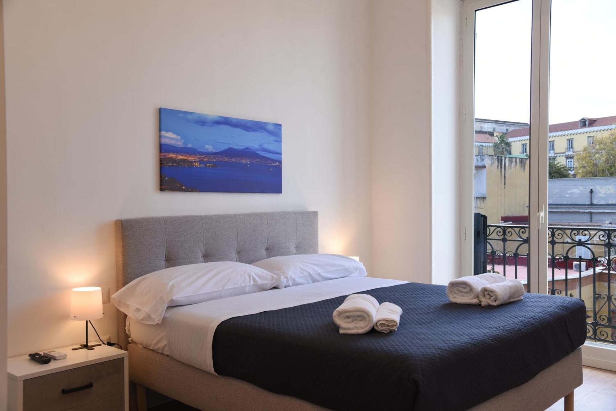 Downtown Umberto 74 Apartment Naples