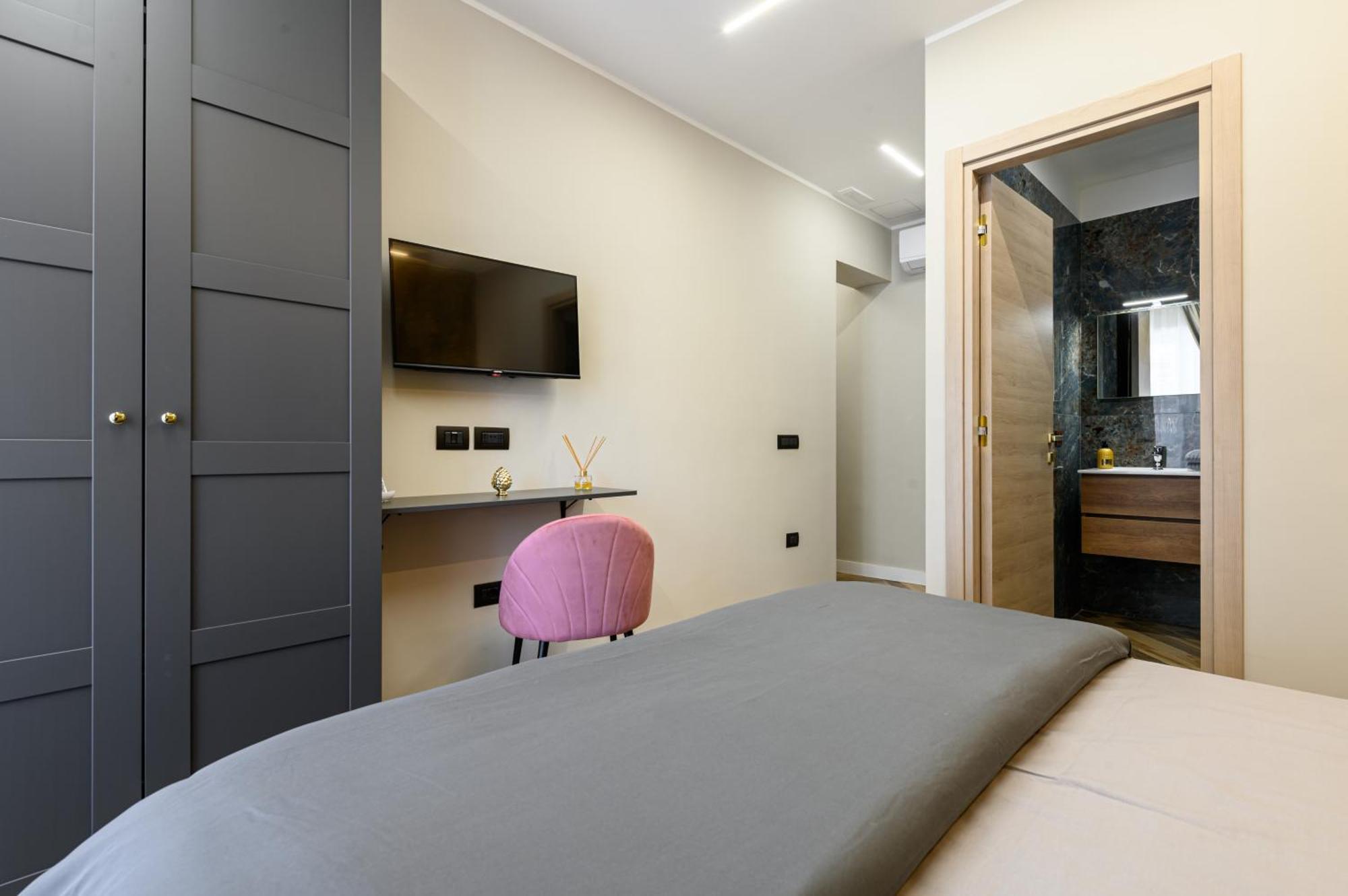 Southern Gold Guest house *