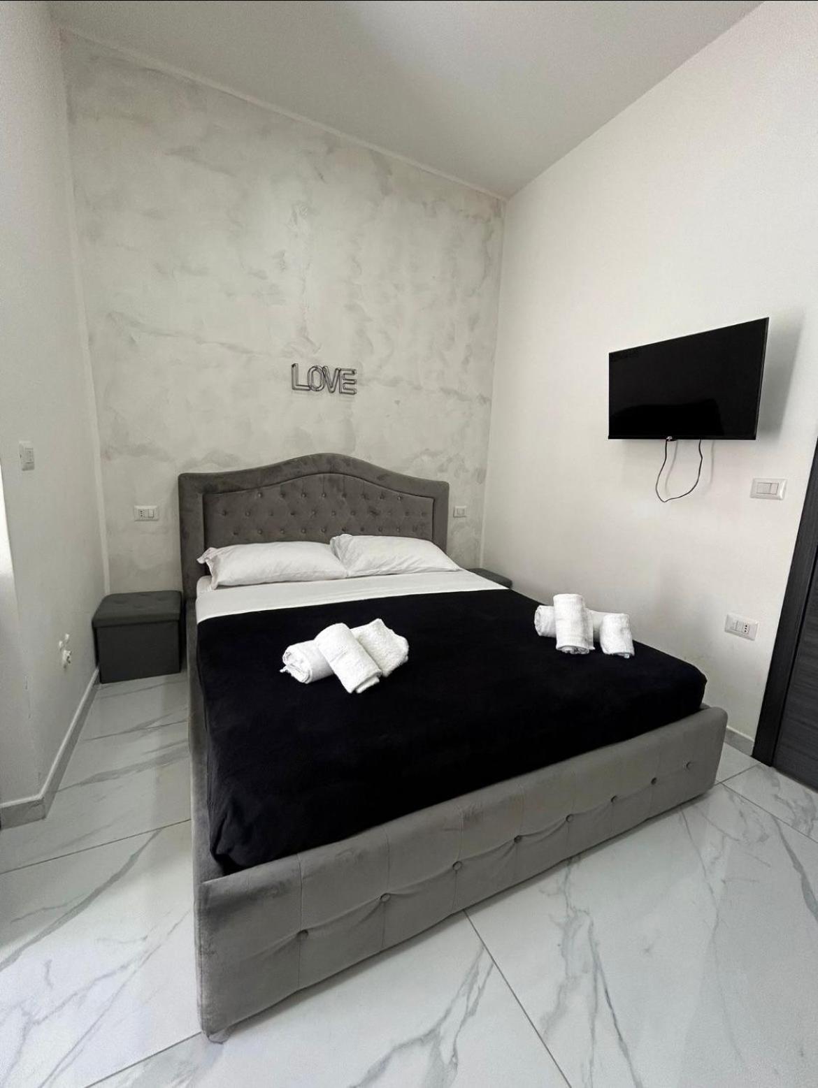 Terrazza Luxury Valentino Apartment Naples