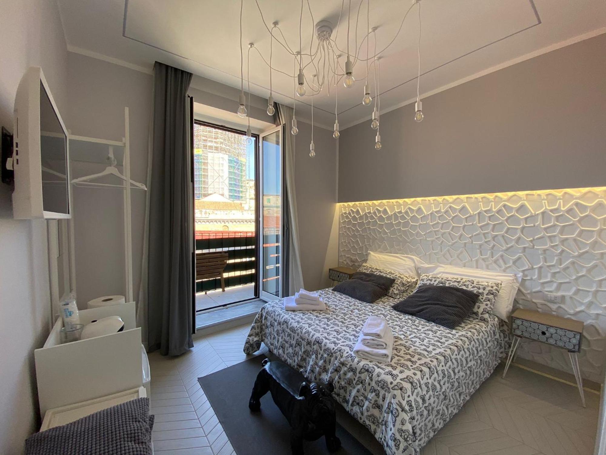 Spiderrooms Naples