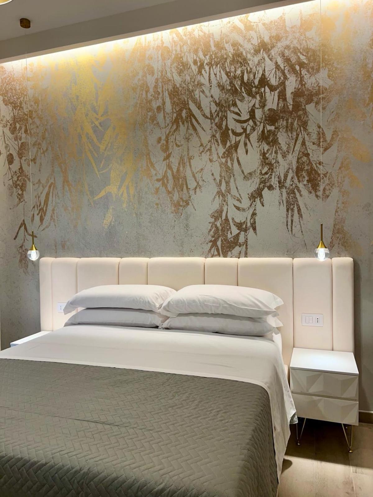 Le Dimore Di Lorenzo Guest house Naples