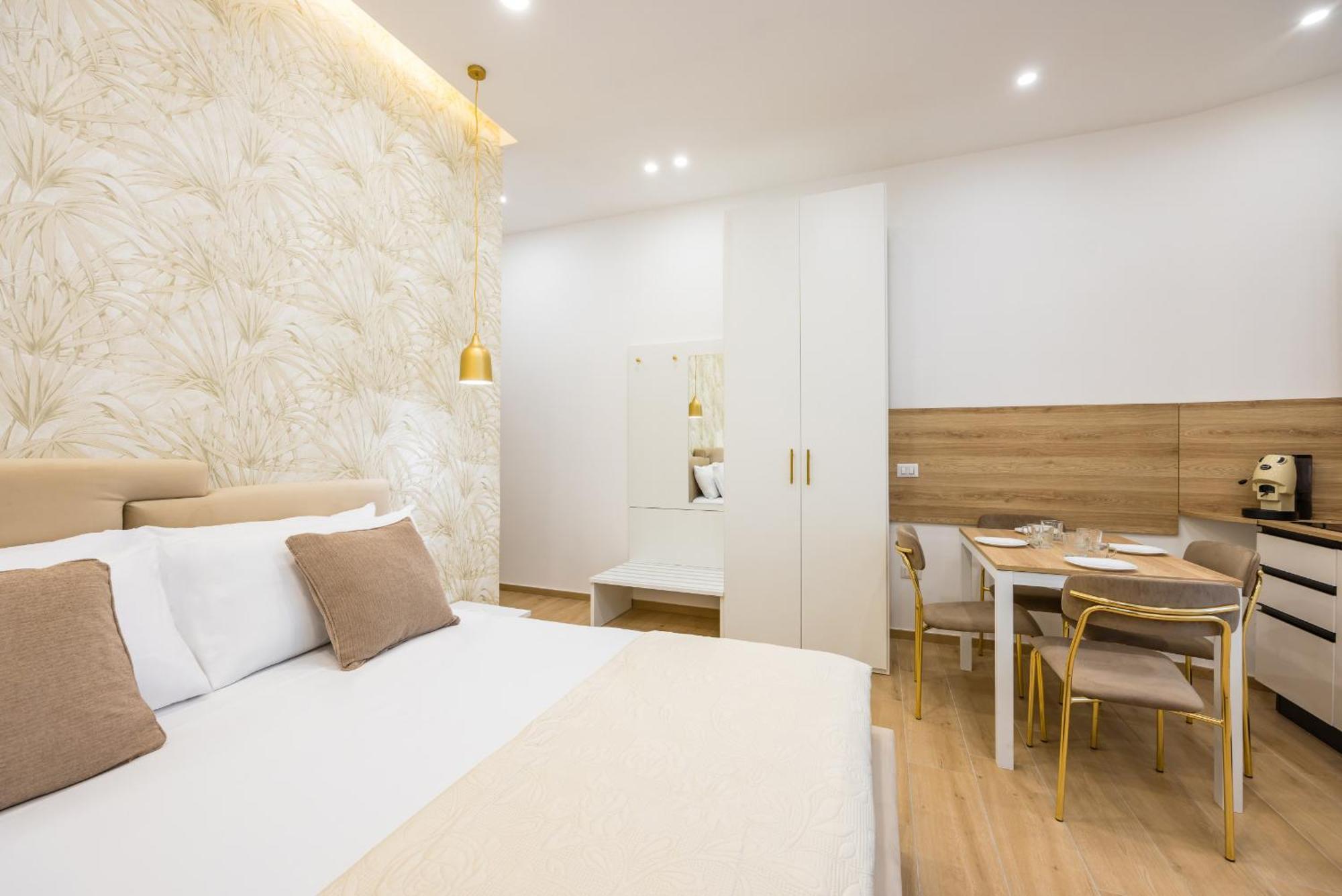 Apartment 4 Stelle Housing - And By Wonderful Italy *