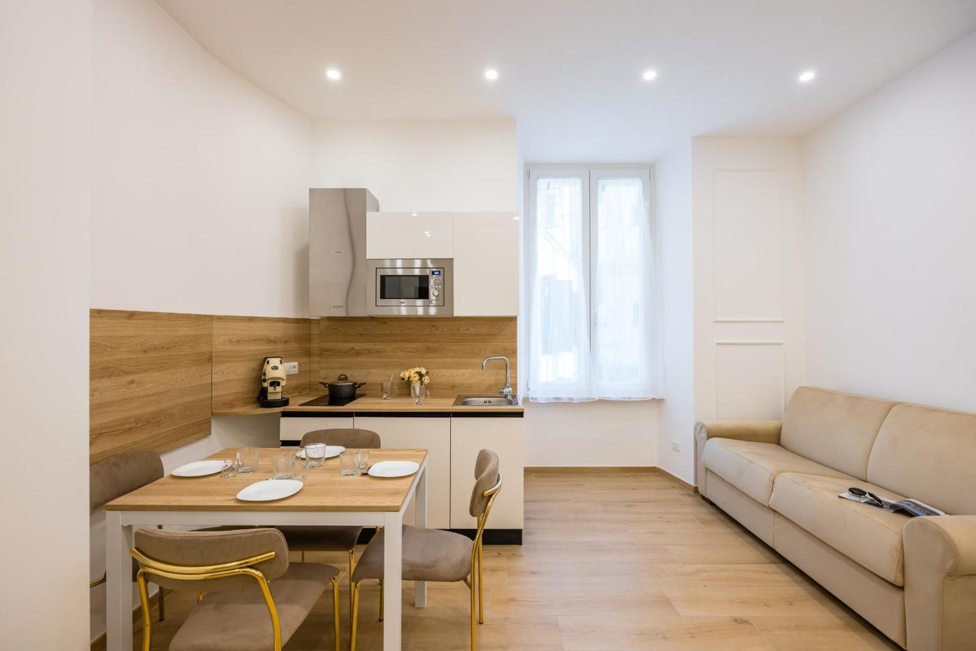 4 Stelle Housing - And By Wonderful Italy * Naples