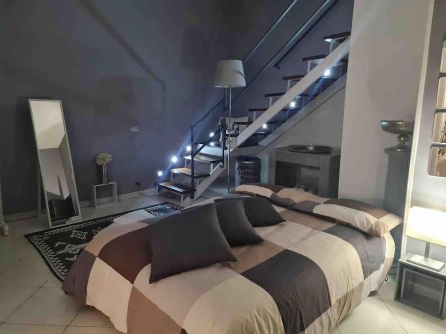 Apartment Home Napoli Naples