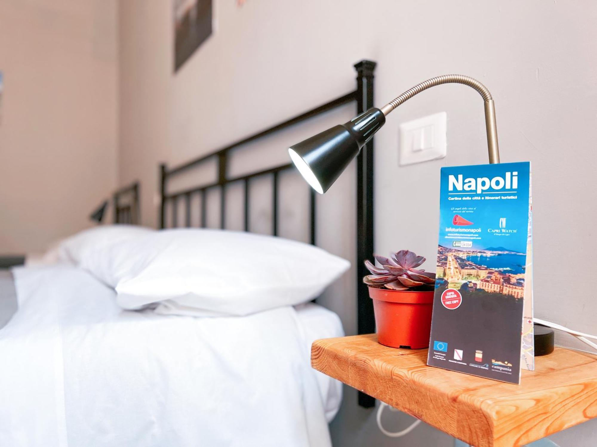 Ostello Bello Napoli Hostel *