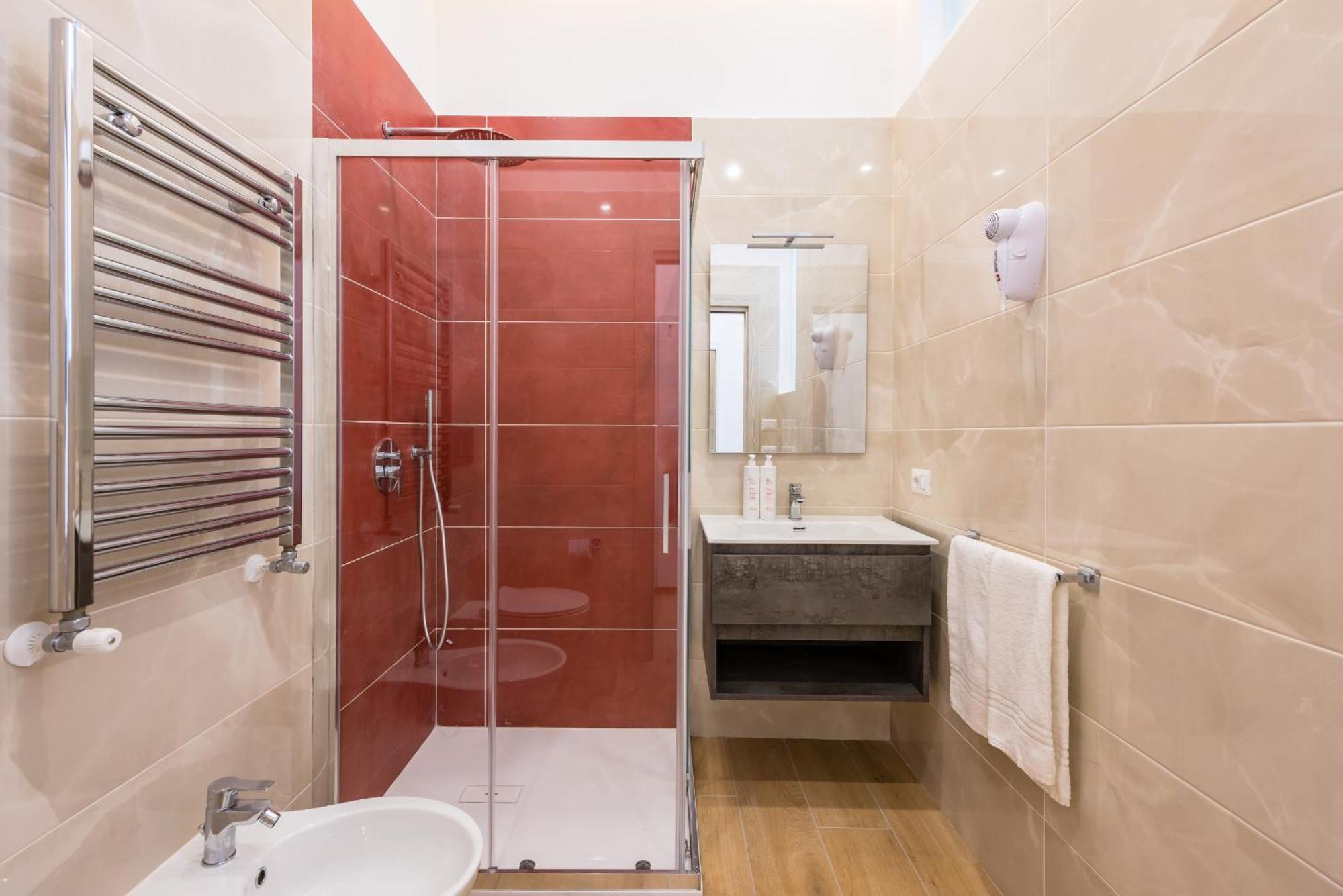 4 Stelle Housing - And By Wonderful Italy