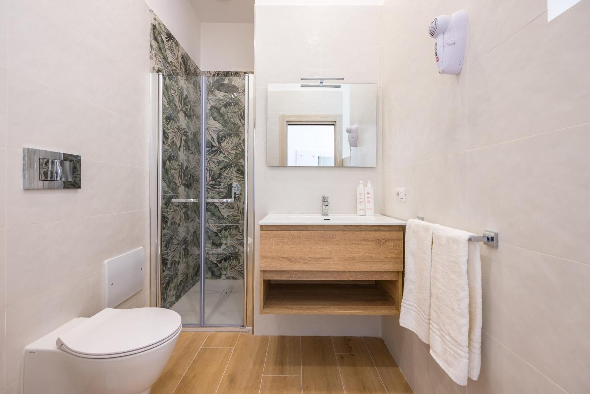4 Stelle Housing - And By Wonderful Italy Naples