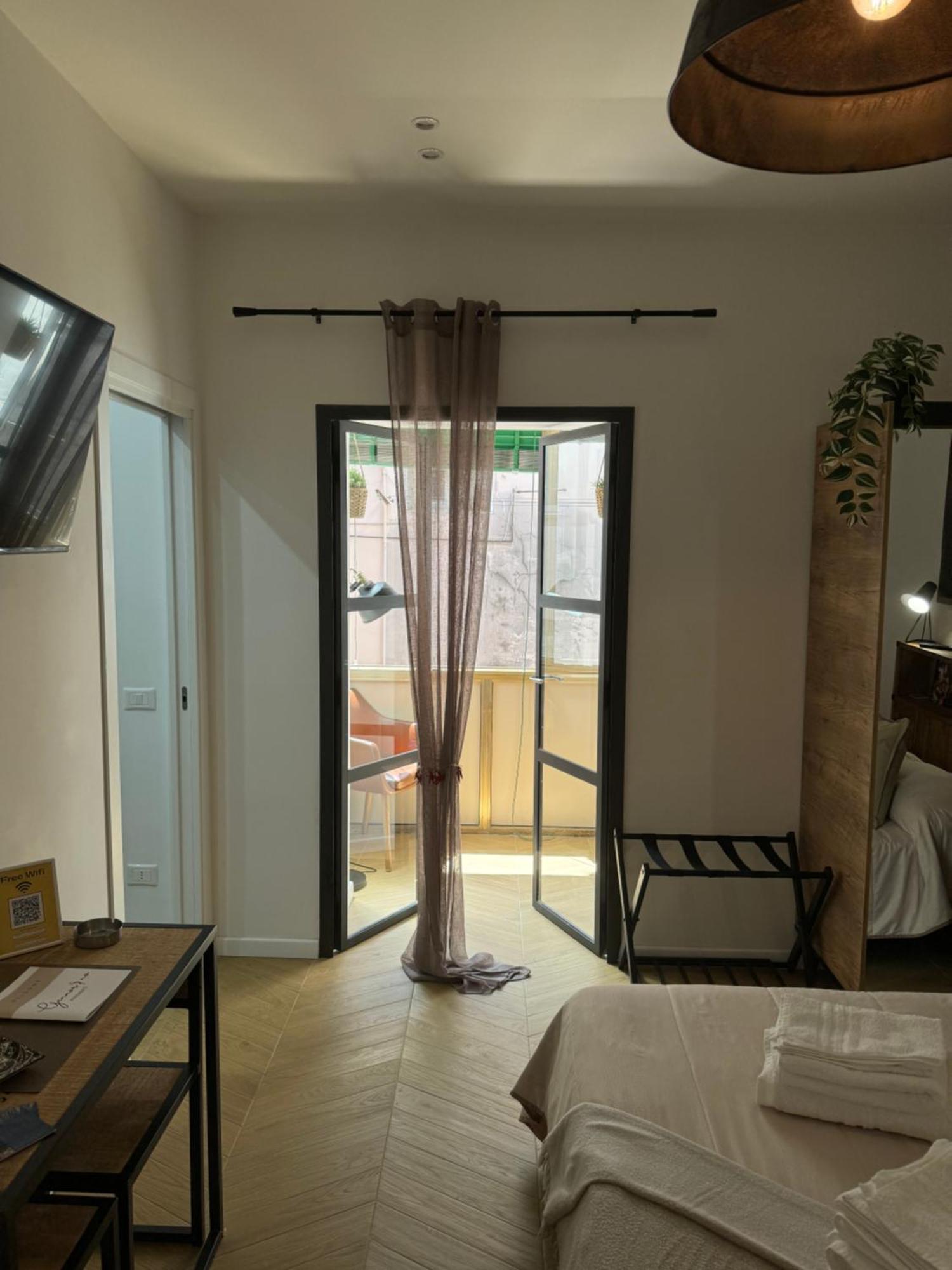 Apartment Gennarino - Panorama With Balcony And Urban Loft *