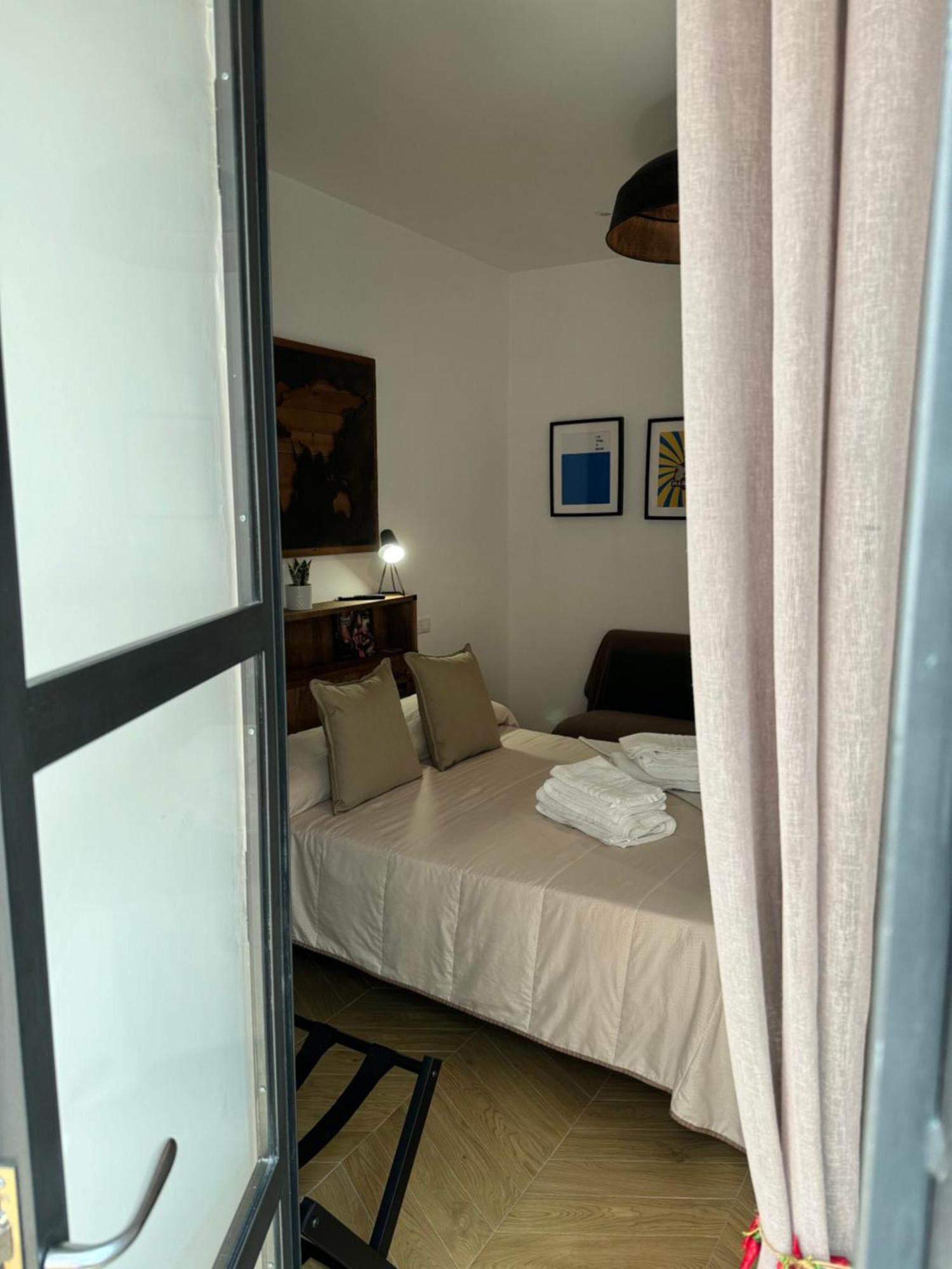 Gennarino - Panorama With Balcony And Urban Loft Naples