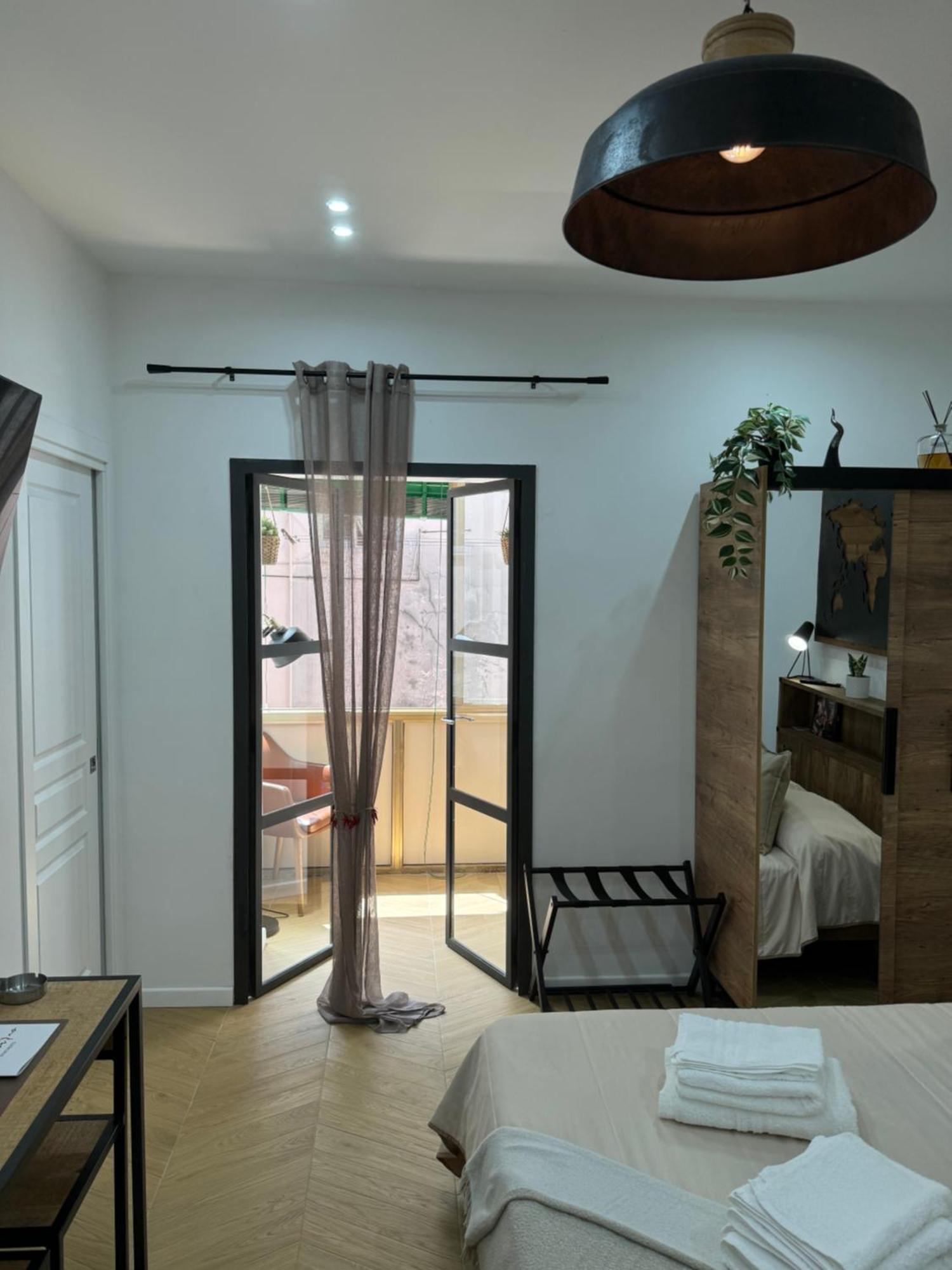 Apartment Gennarino - Panorama With Balcony And Urban Loft *