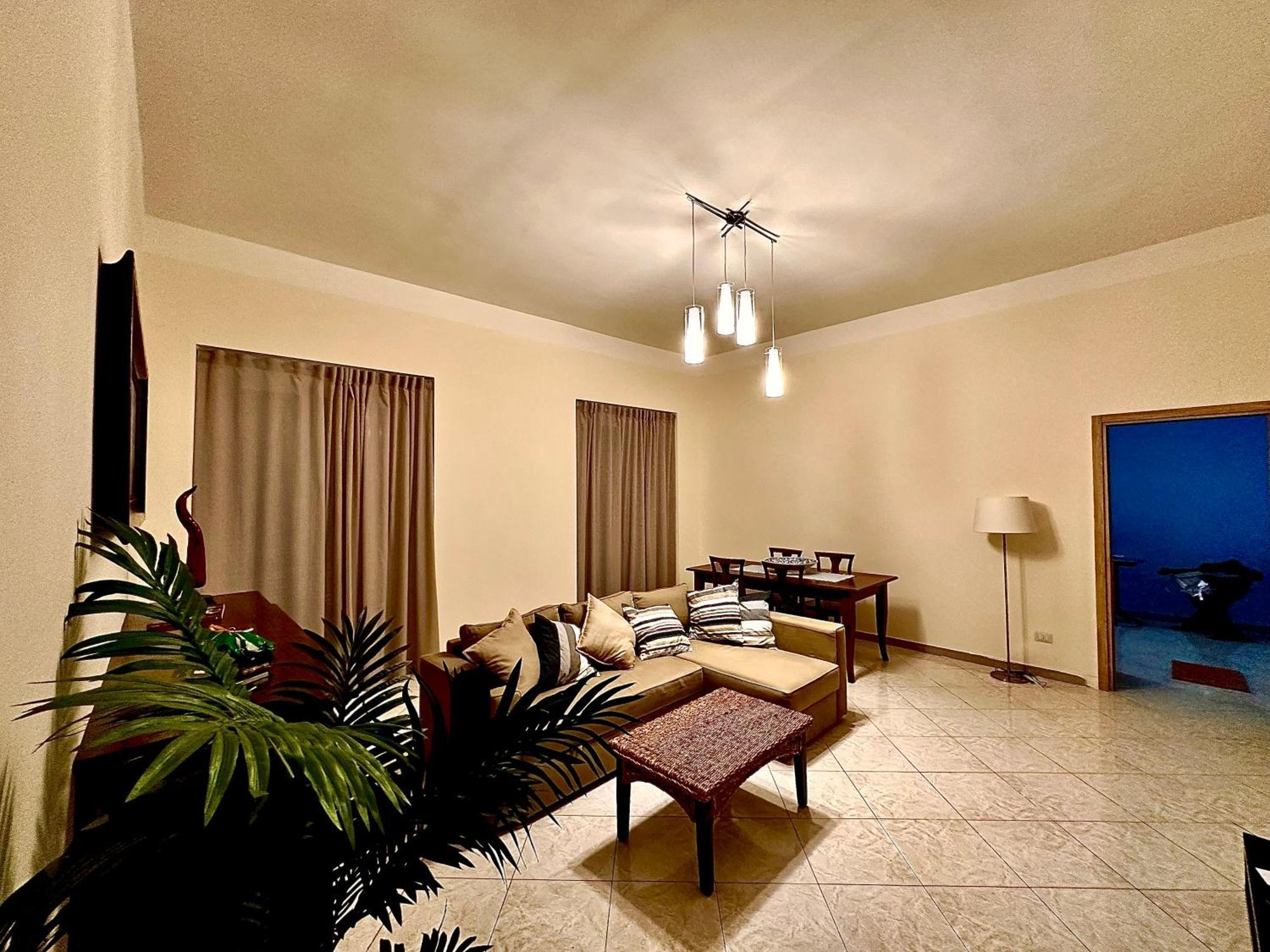 Vacanze Apartment *