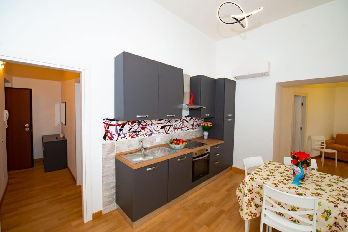 Parco Margherita 3 Apartment Naples