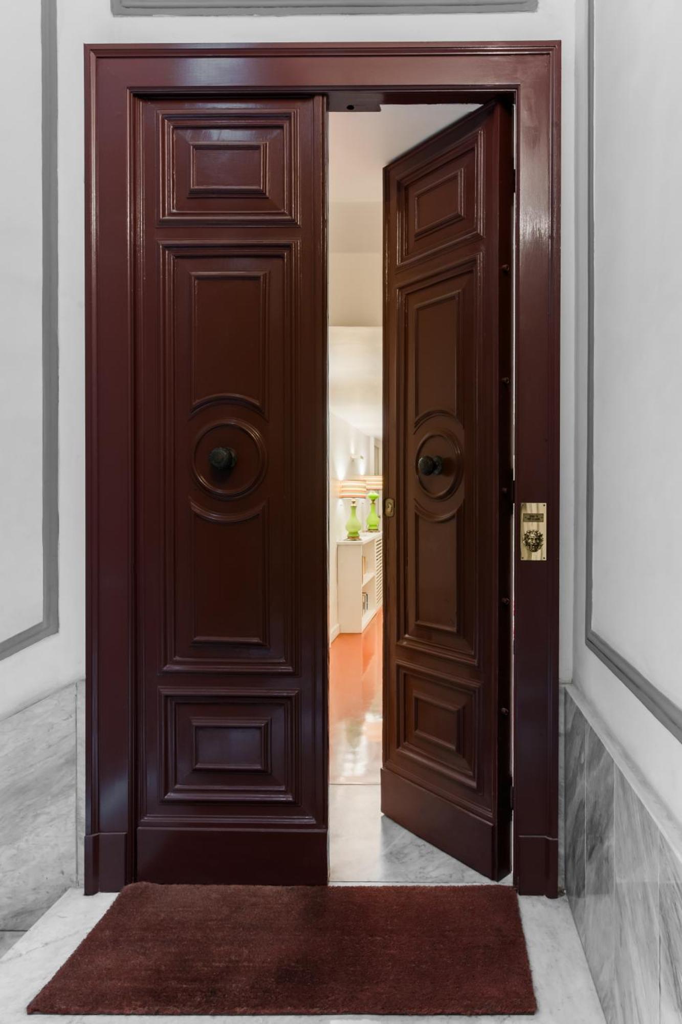 Aparthotel Pretaloger Verdi 18 Naples