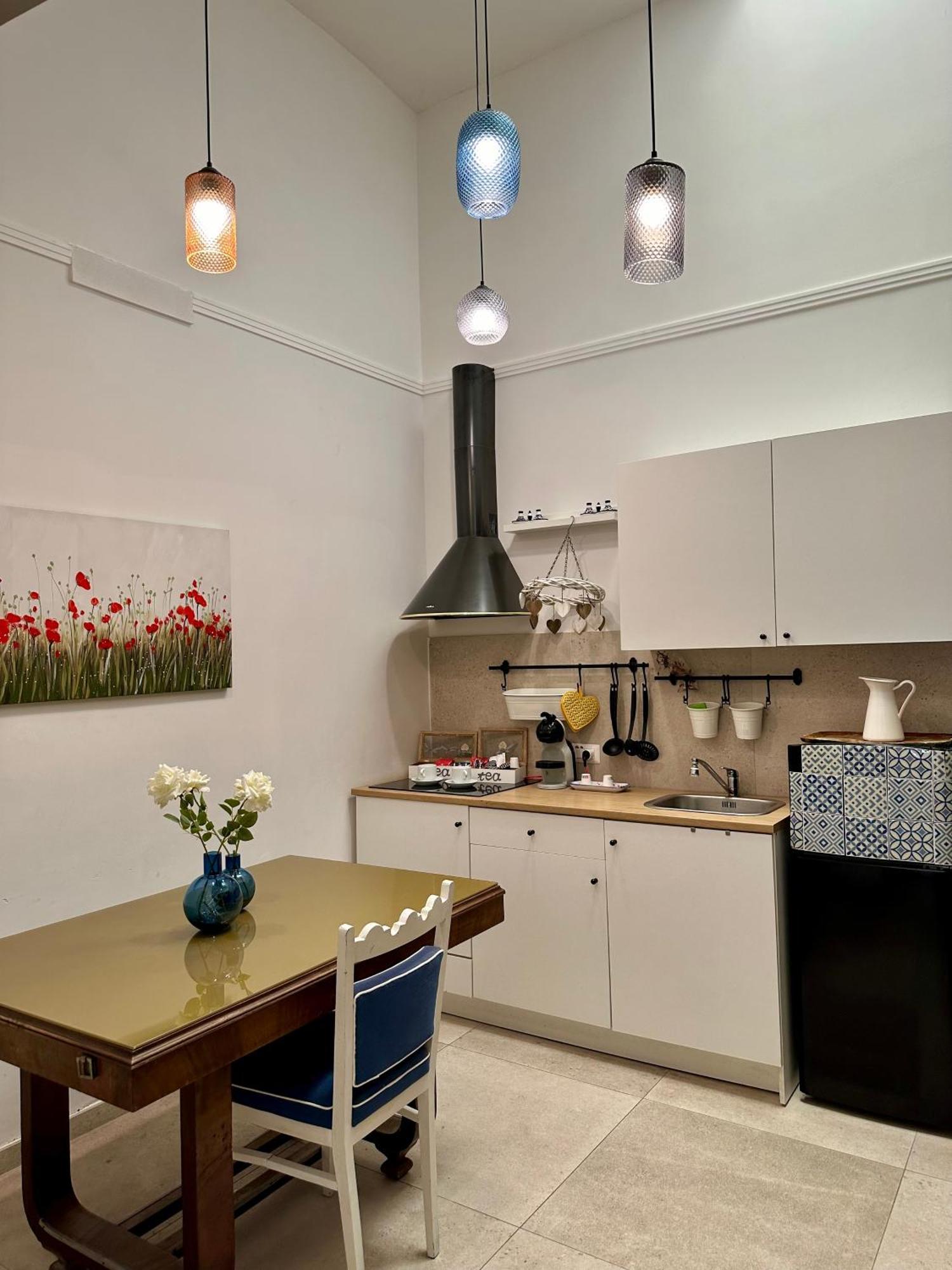 Bed & Breakfast Martucci 83 *