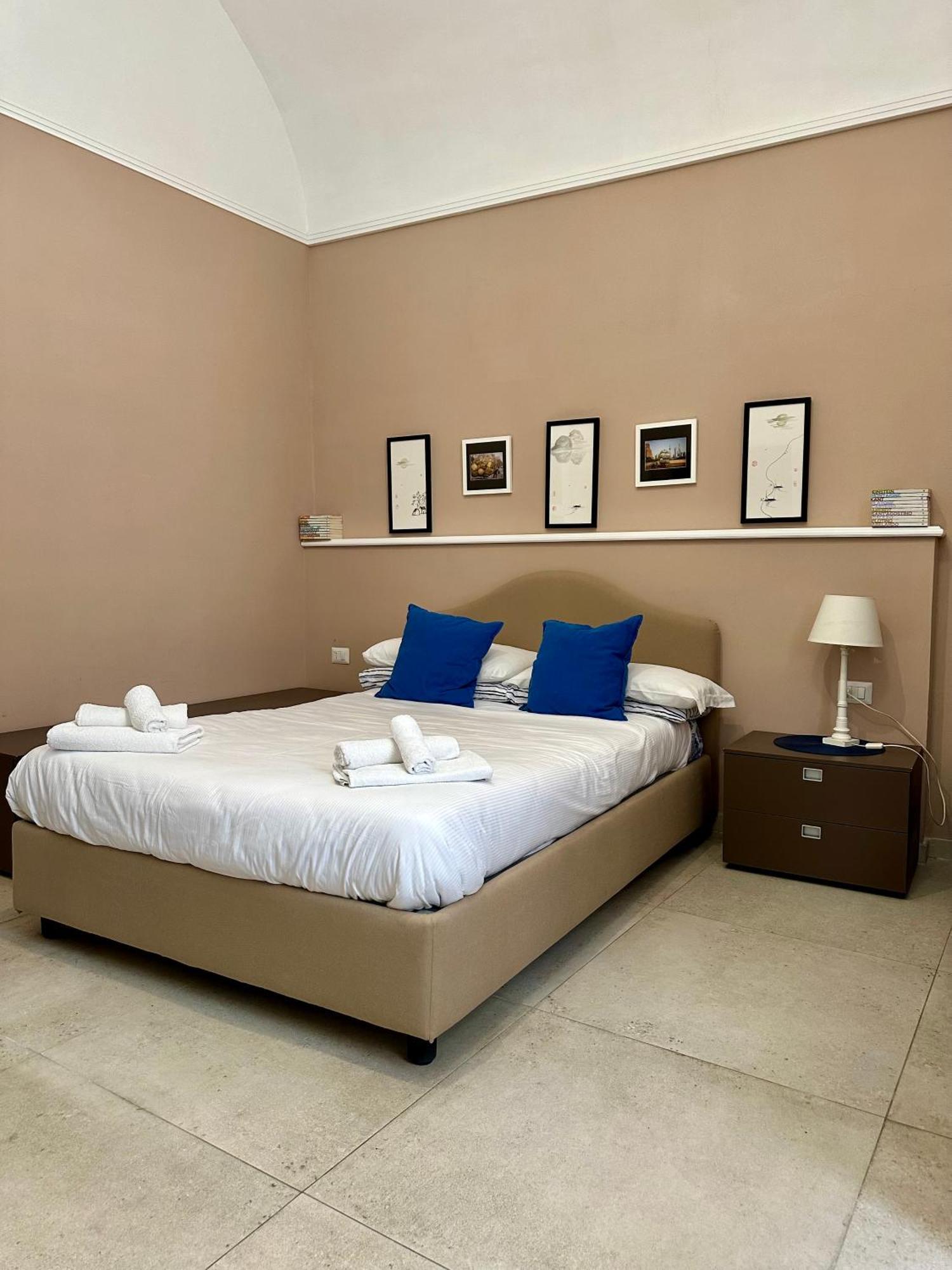 Bed & Breakfast Martucci 83