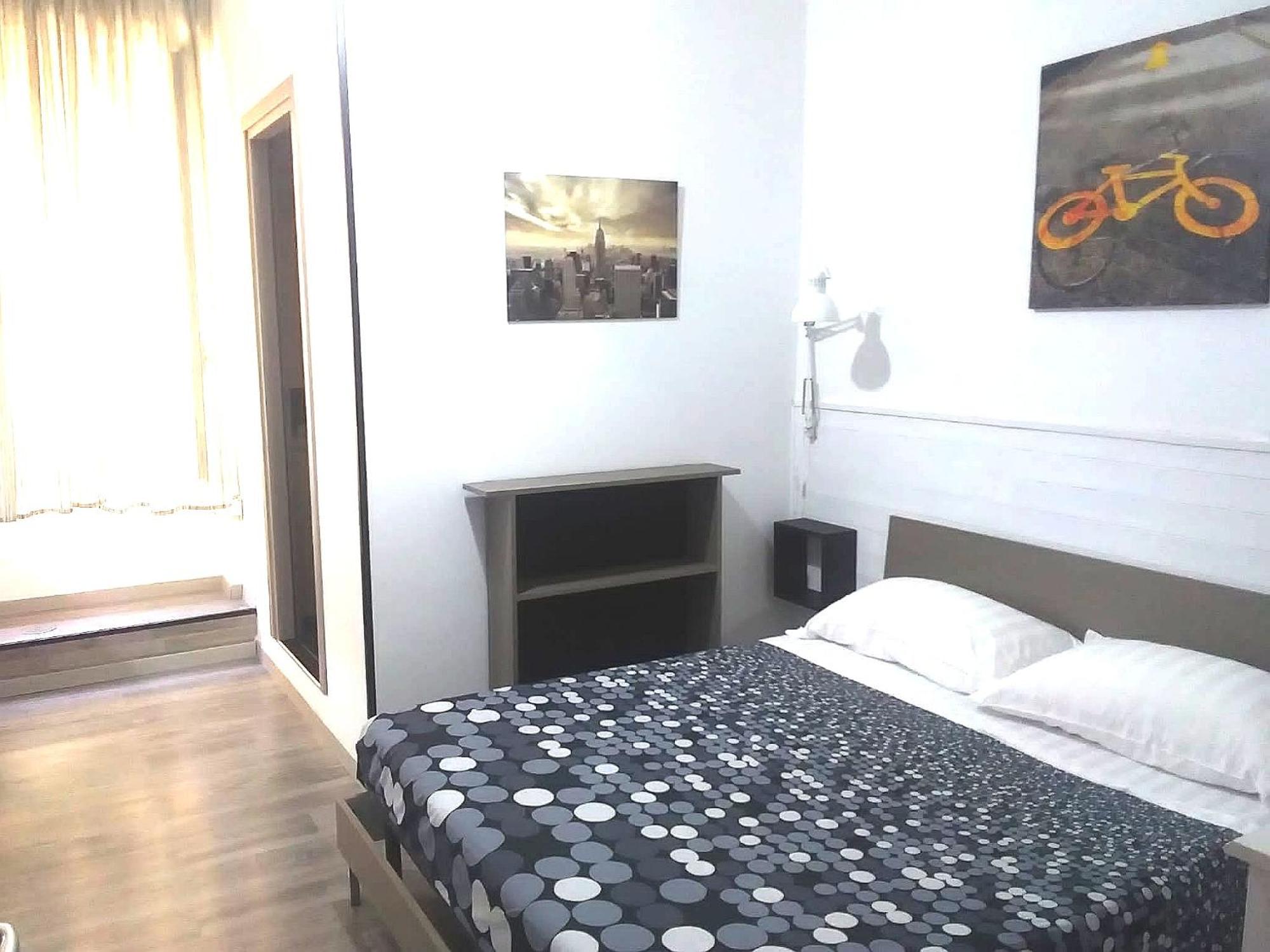 Meridional Station Guest house *