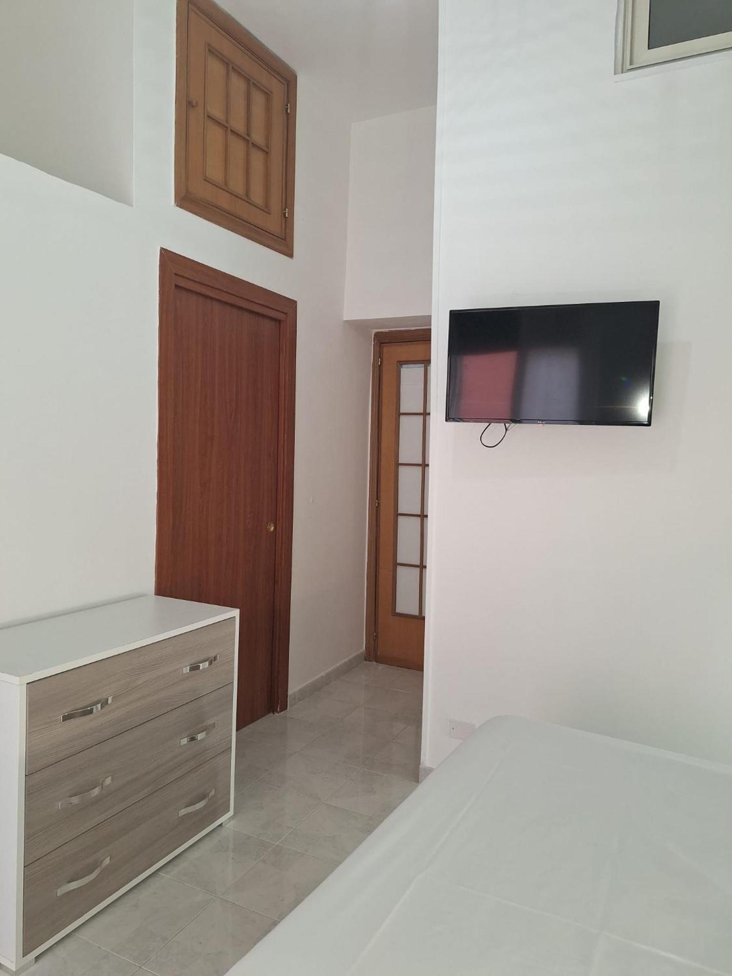 Guest house Cisterna's House *