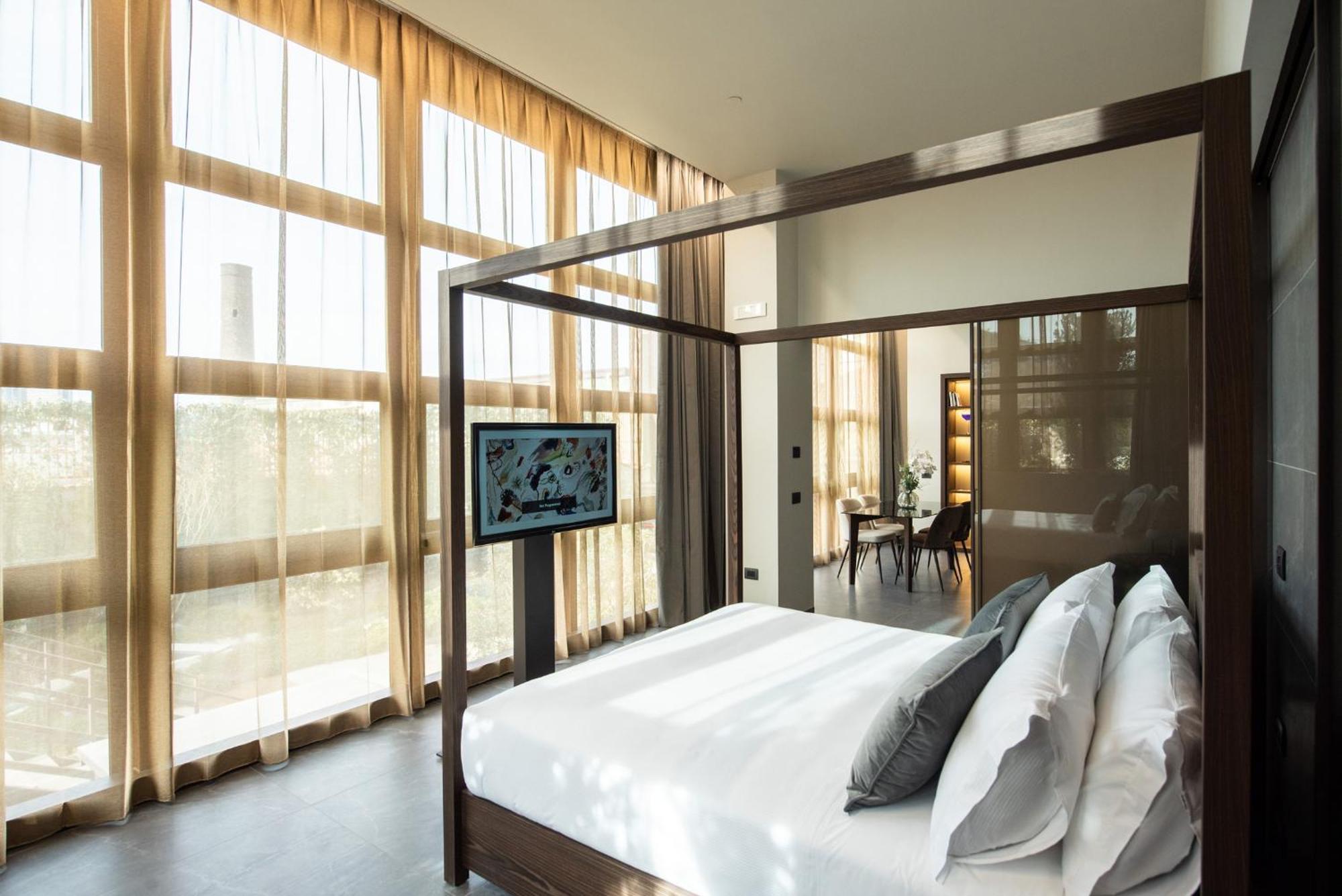Hotel Gold Tower Lifestyle