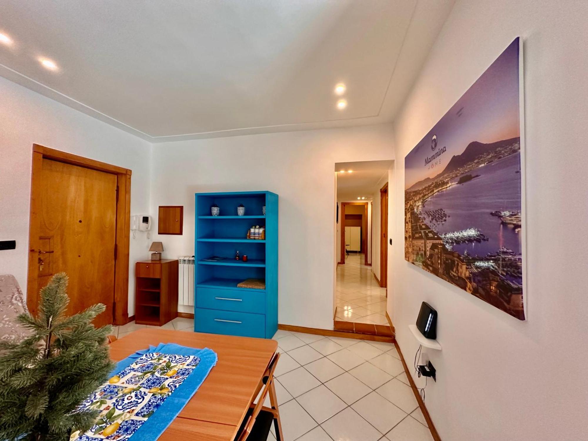 Mammina Chiatamone Apartment Naples