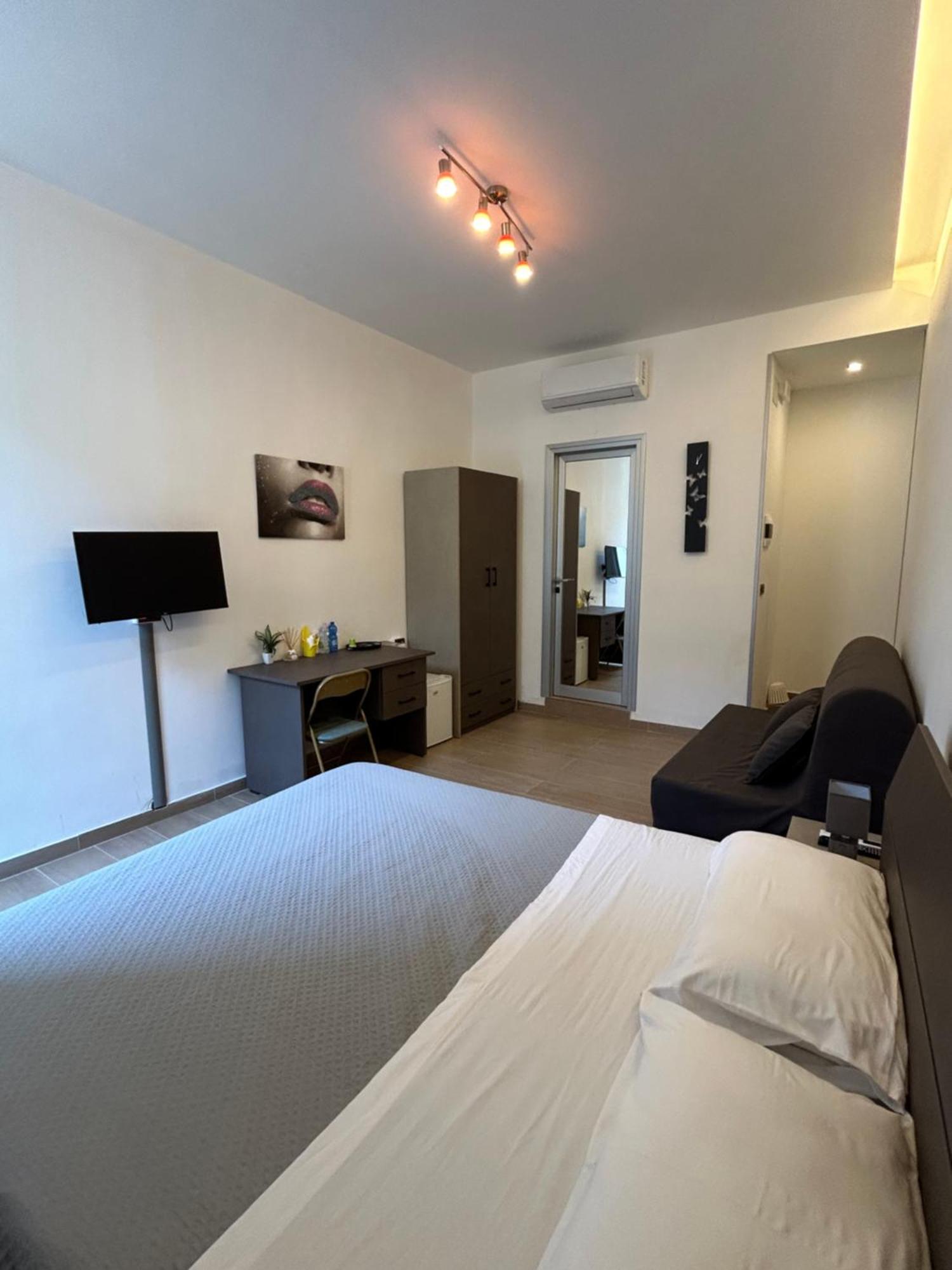 Bed & Breakfast Binario 14 Piazza Garibaldi