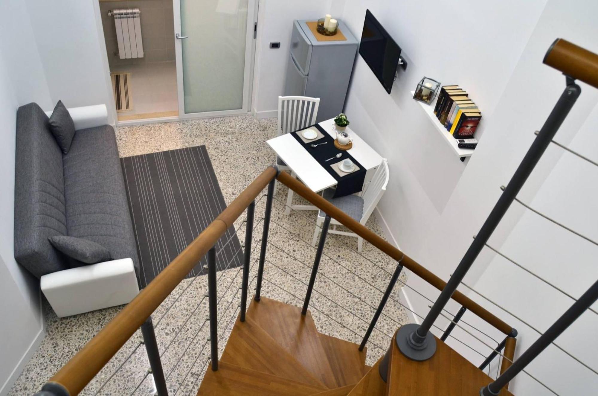 Centro, Dm Luxury